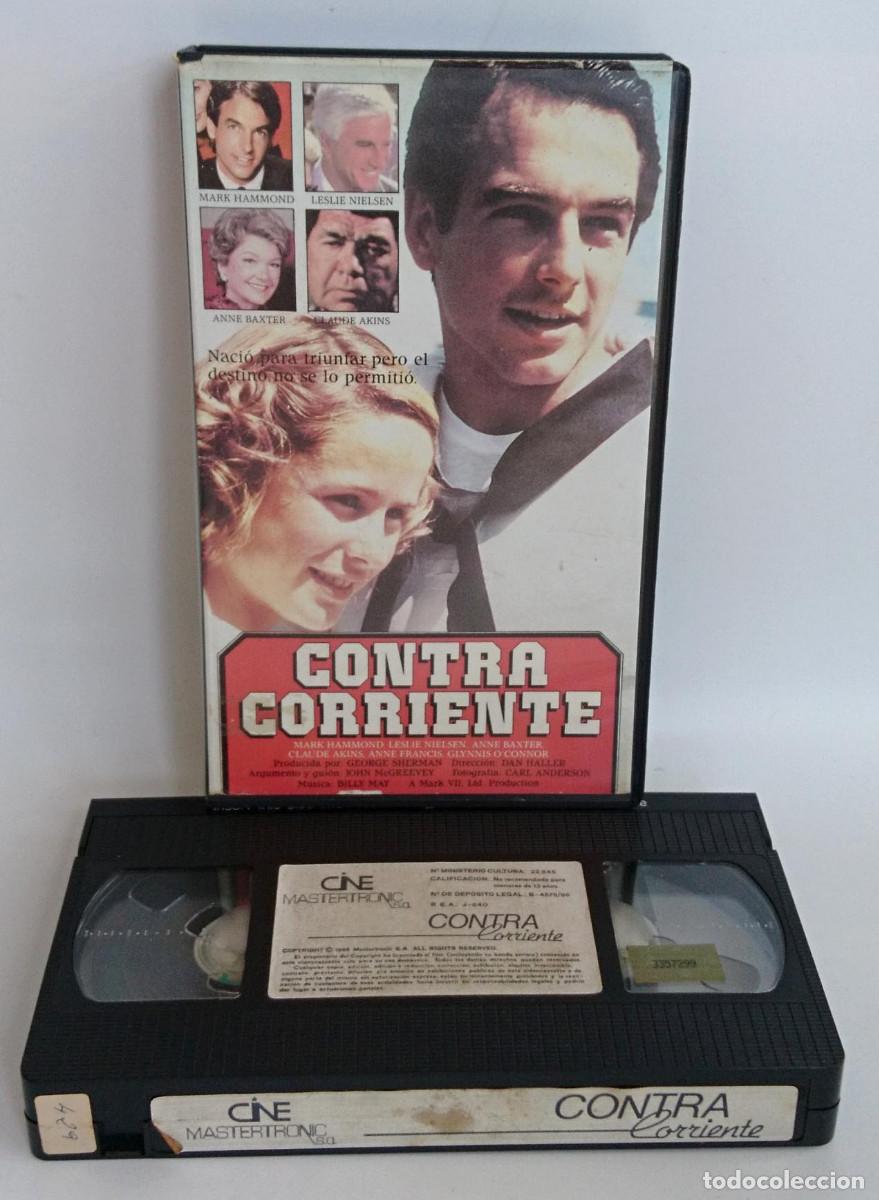 Cine: CONTRA CORRIENTE DE LESLIE NIELSEN EN VHS