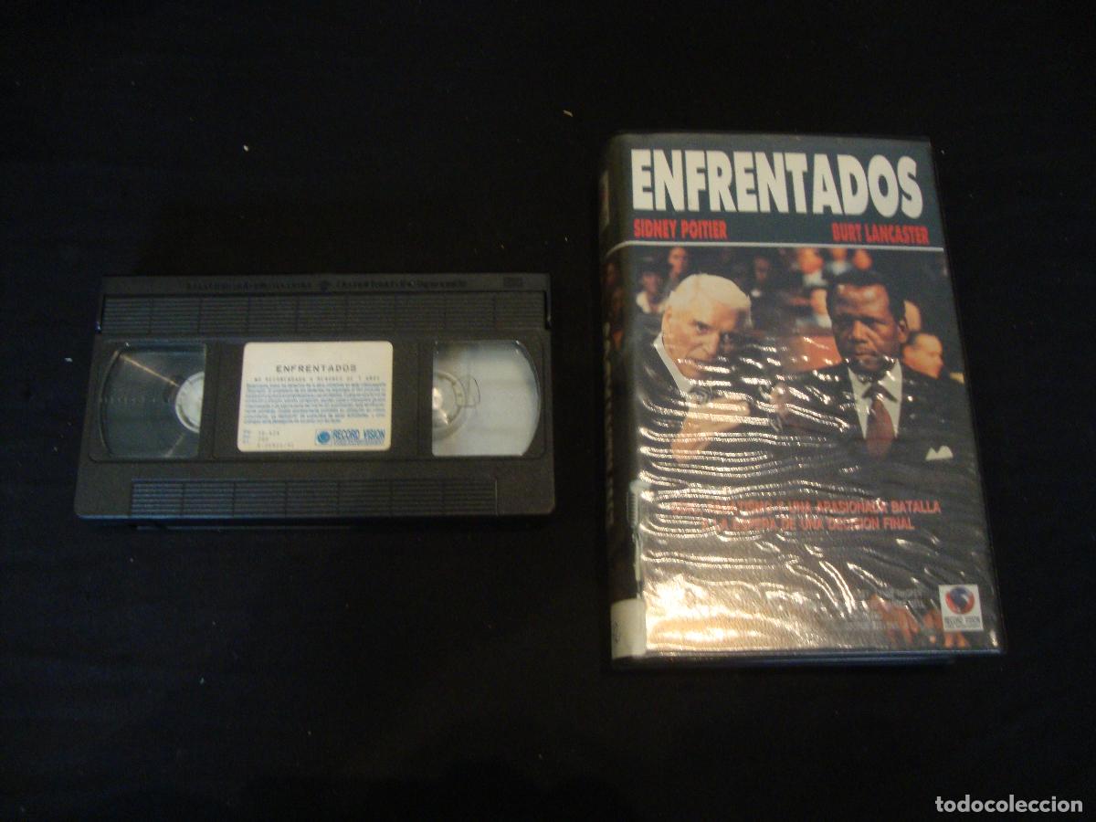 Cine: VIDEO VHS ENFRENTADOS