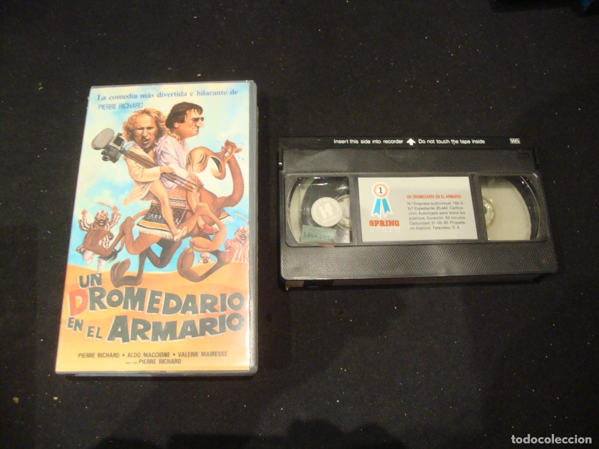 Cine: VIDEO VHS UN DROMEDARIO EN EL ARMARIO