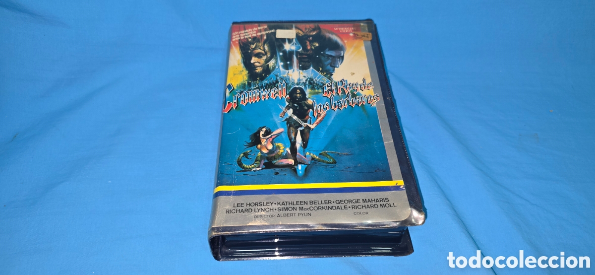 Cine: CARATULA PELICULA VHS CROMWELL EL REY DE LOS BARBAROS. CAJA DE REGALO.