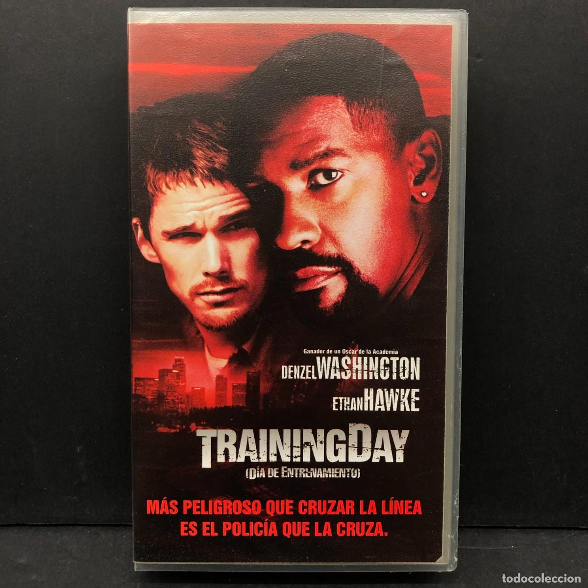 Cine: TRAINING DAY - D&Iacute;A DE ENTRENAMIENTO - ETHAN HAWKE, DENZEL WASHINGTON - PEL&Iacute;CULA - VHS / 6784