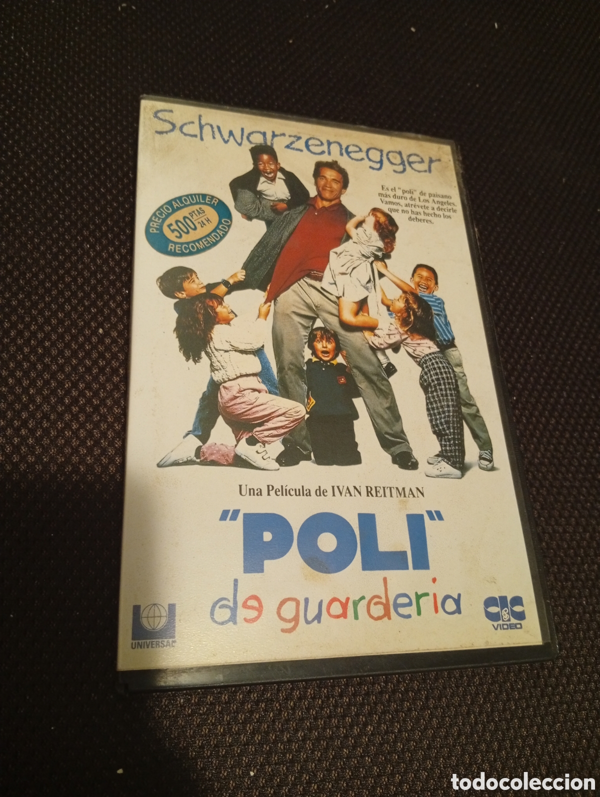 Cinema: Poli de guarder&iacute;a vhs