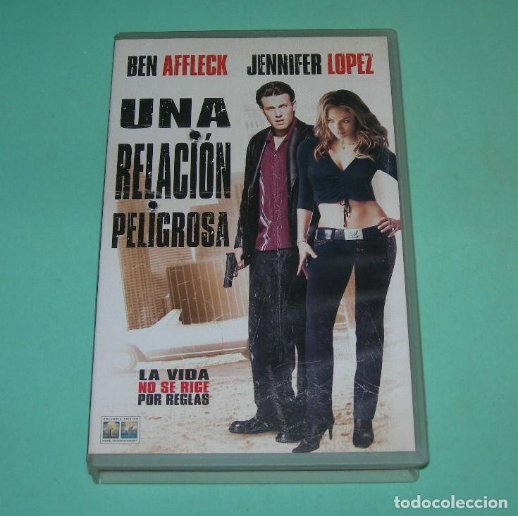 Cine: PEL&Iacute;CULA VHS UNA RELACI&Oacute;N PELIGROSA - JENNIFER L&Oacute;PEZ - BEN AFFLECK -