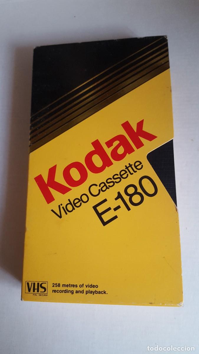 Cinema: Video cassette/Cinta de v&iacute;deo VHS para grabar, E 180, marca Kodak.