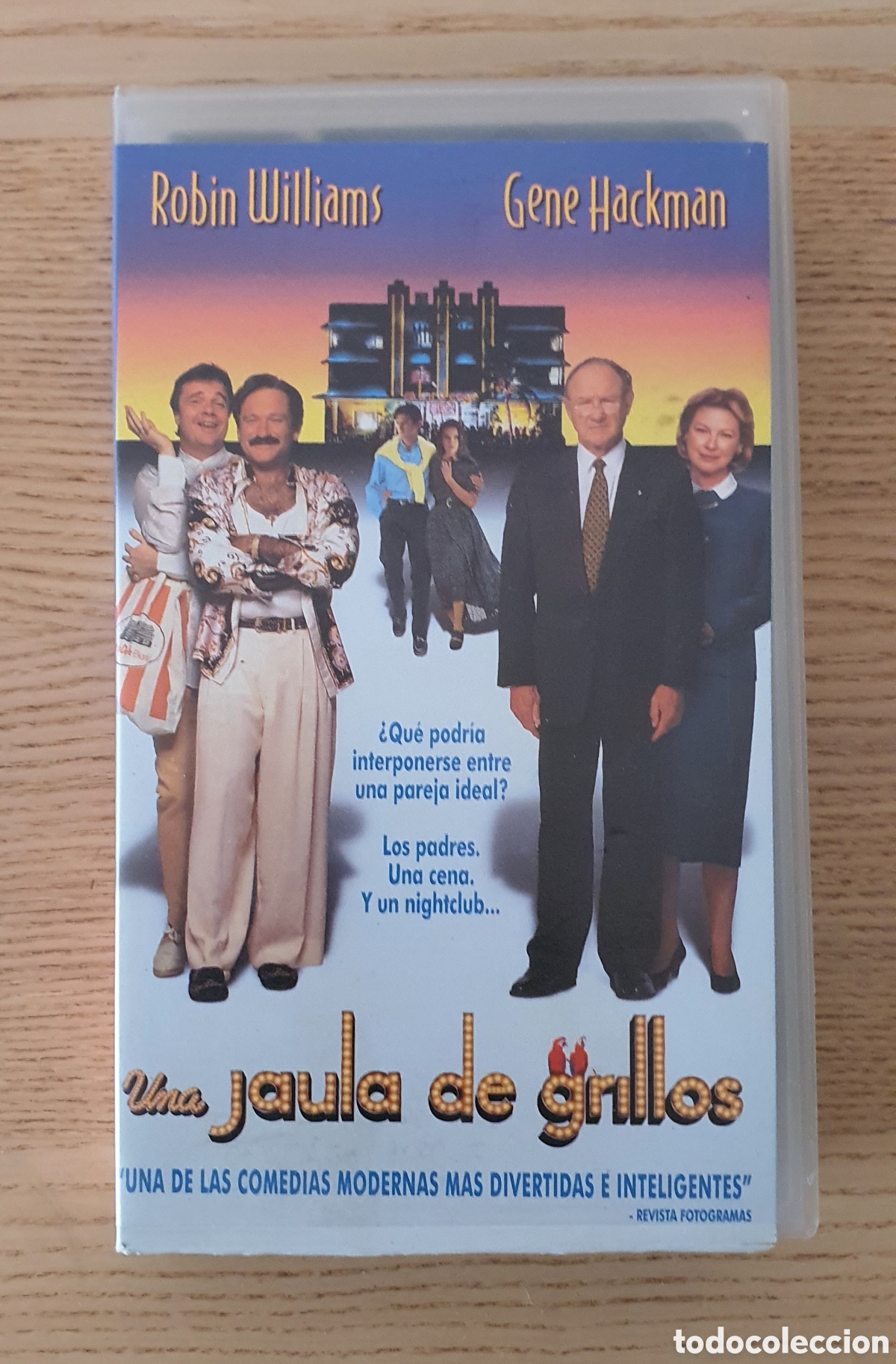 Cine: Una jaula de grillos