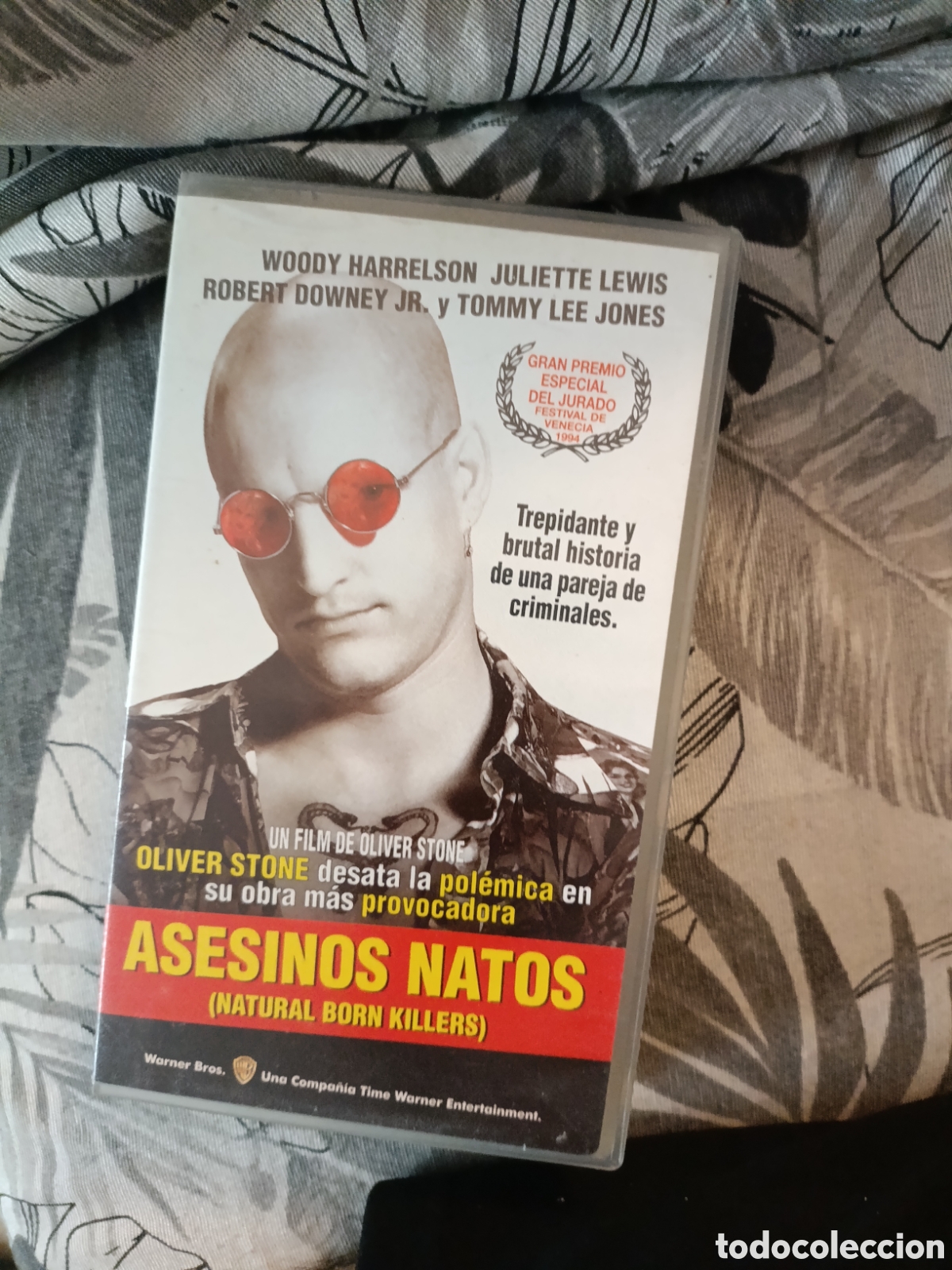 Cine: ASESINOS NATOS[ VHS CAJA PEQUE&Ntilde;A ]