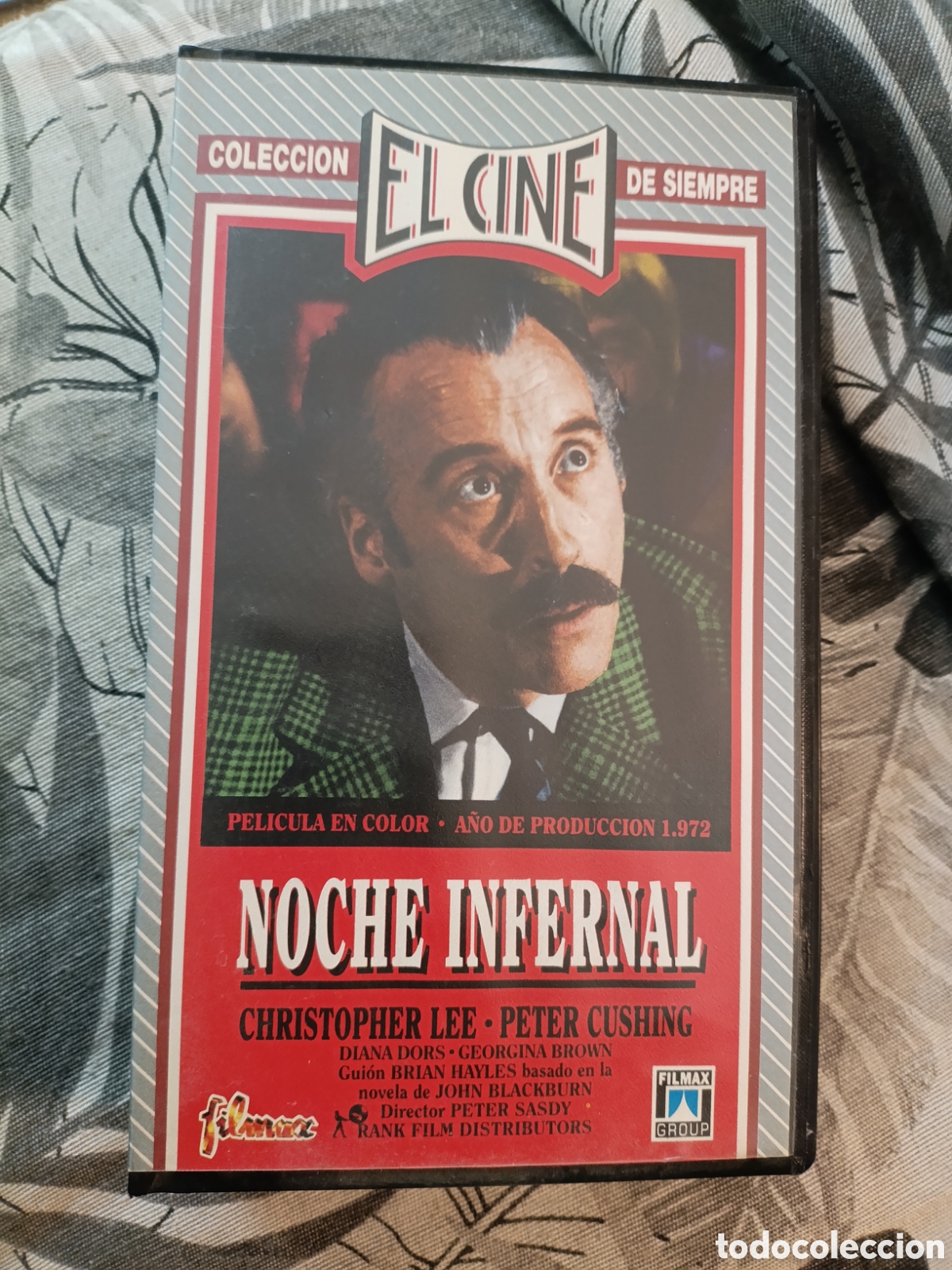 Cine: NOCHE INFERNAL [ VHS CAJA PEQUE&Ntilde;A ]