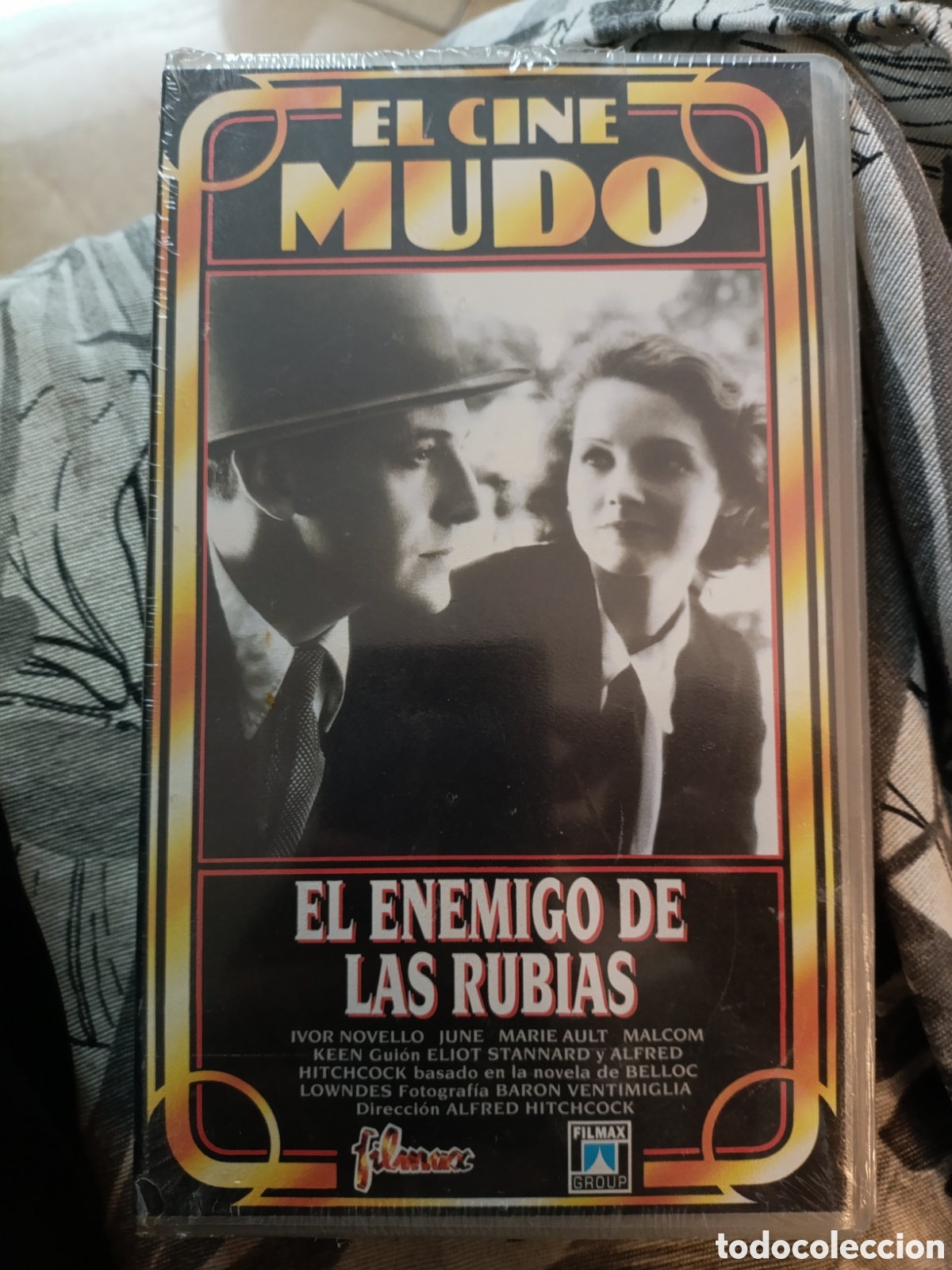 Cine: EL CINE MUDO EL ENEMIGO DE LAS RUBIAS TOTALMENTE PRECINTADA NUEVA PARA ESTRENAR [ VHS CAJA PEQUE&Ntilde;A ]