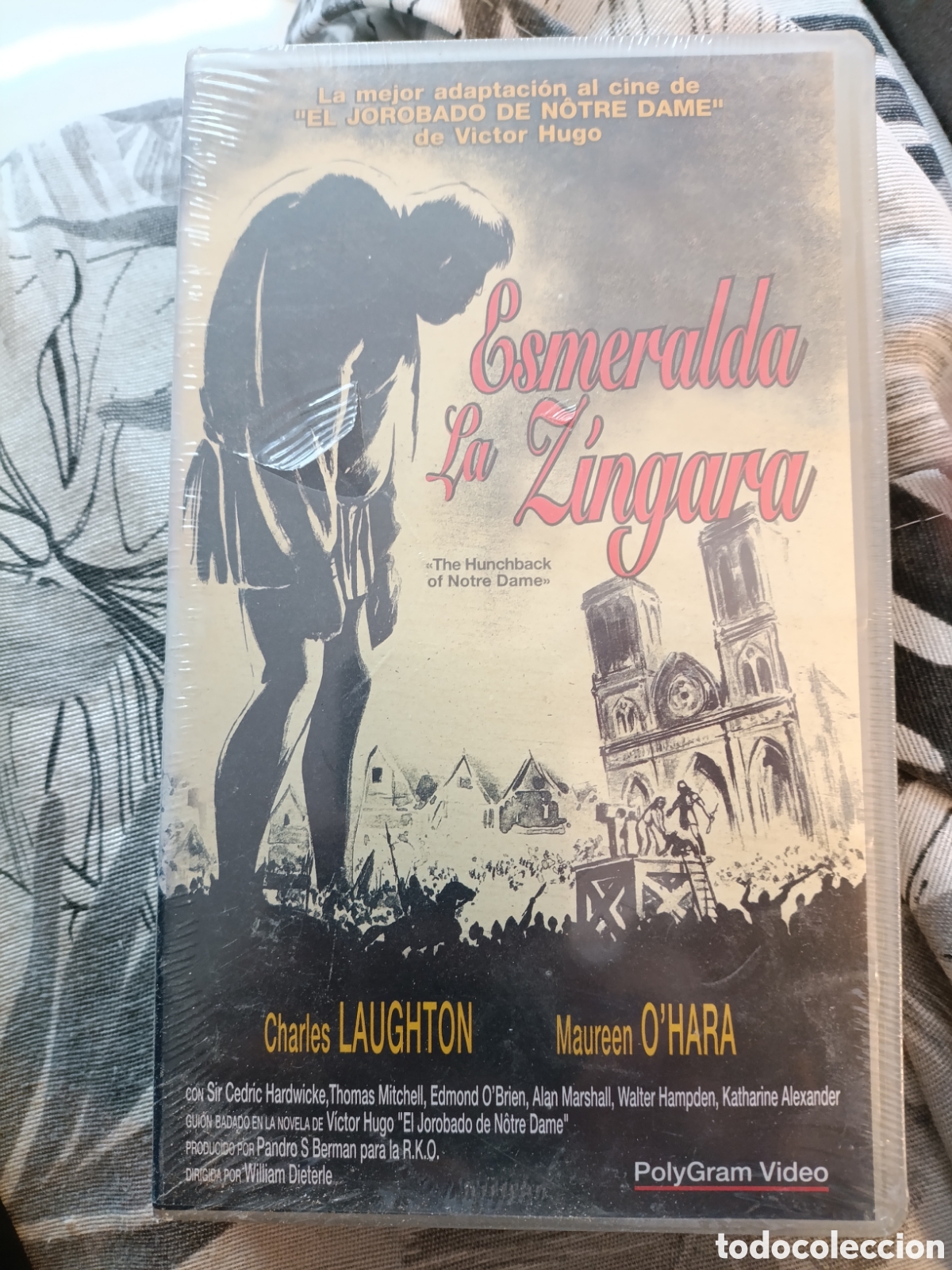Cine: ESMERALDA LA Z&Iacute;NGARA PRECINTADA [ VHS CAJA PEQUE&Ntilde;A ]