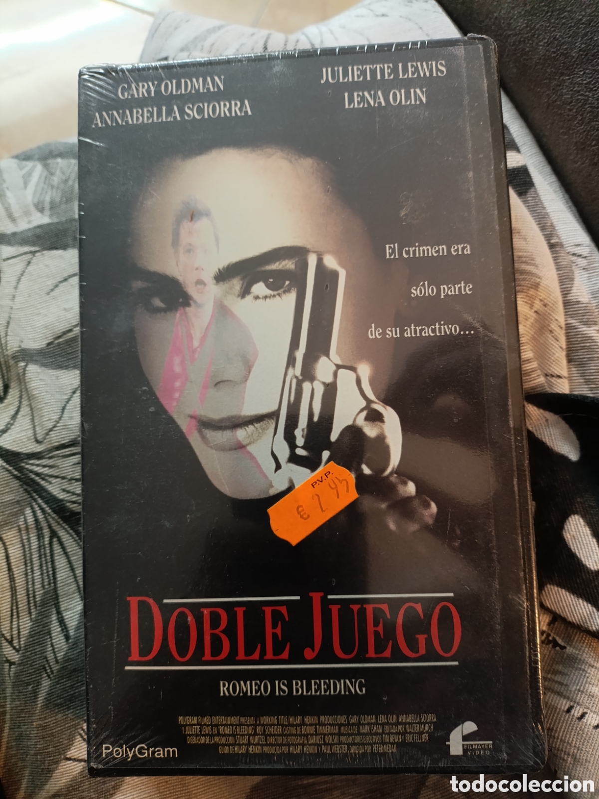 Cine: DOBLE JUEGO PRECINTADA [ VHS CAJA PEQUE&Ntilde;A ]