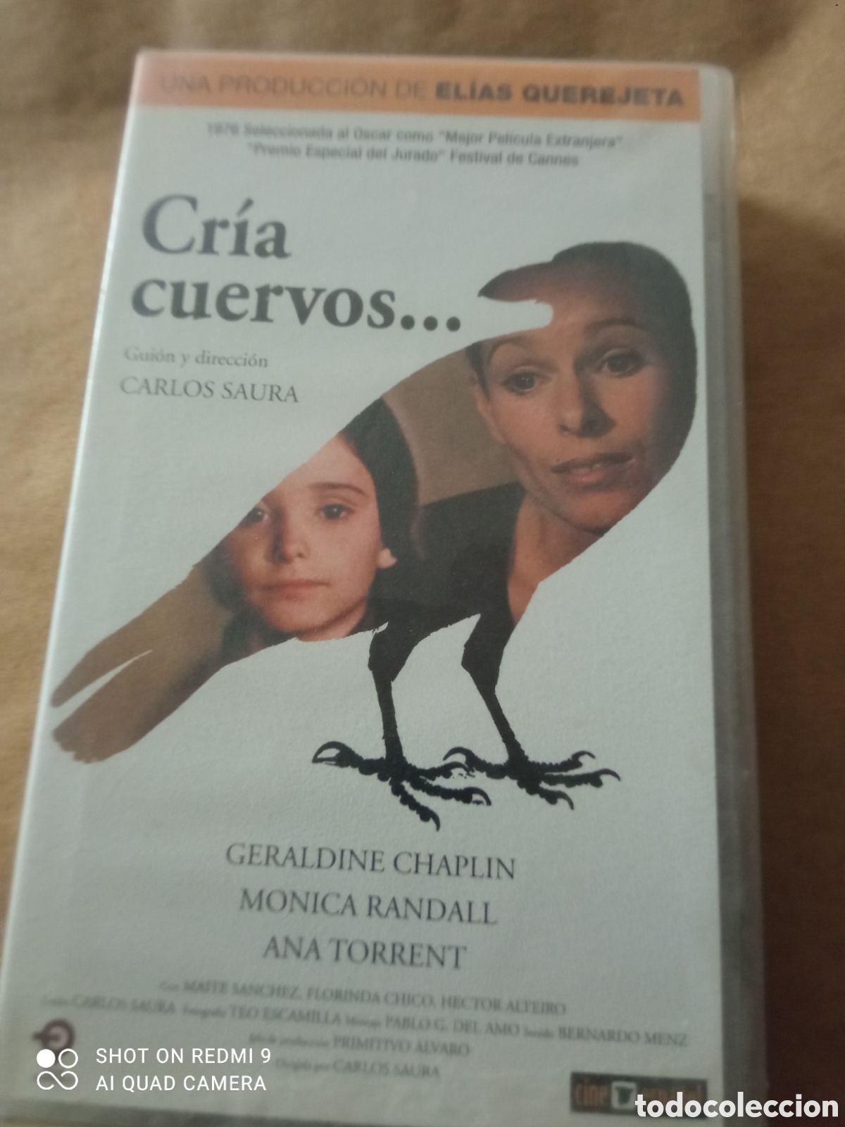 Cine: Cr&iacute;a cuervos.... pel&iacute;cula vhs caja peque&ntilde;a