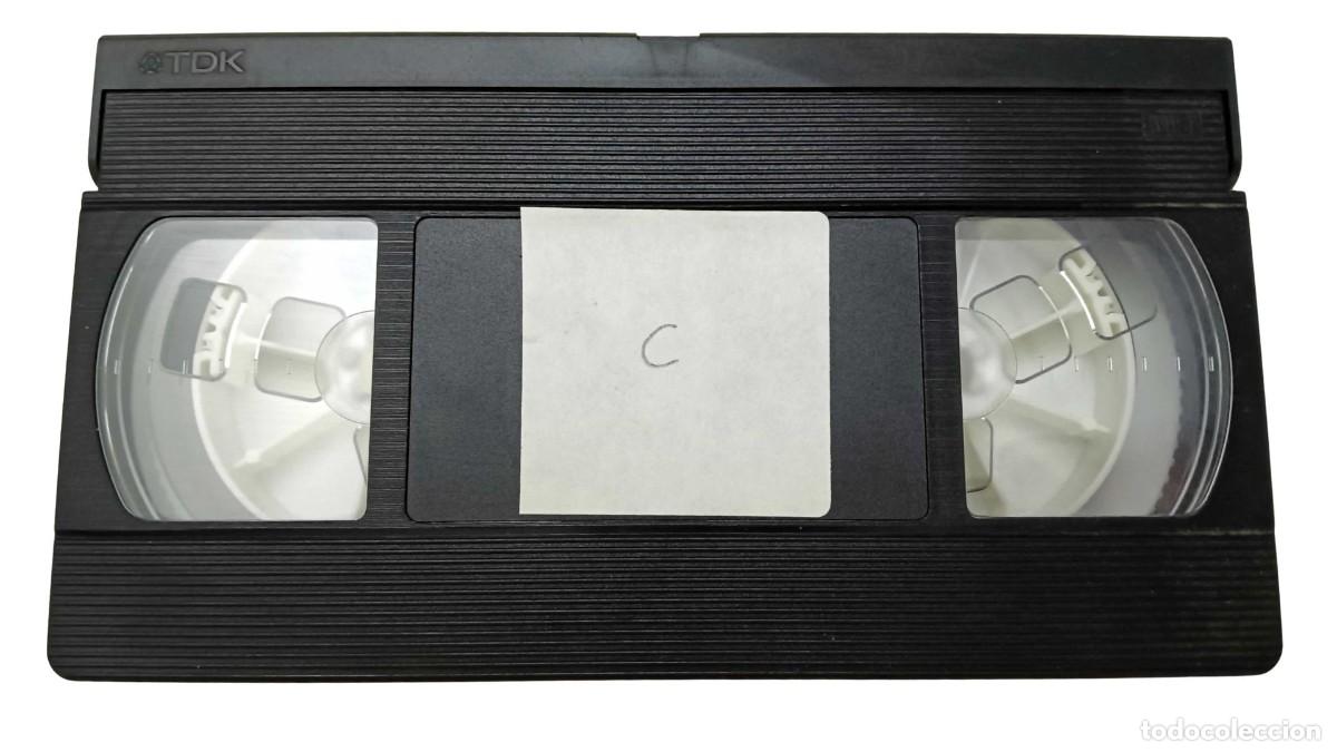 Cine: VHS Usada TDK &ndash; Cuerpo de Cinta con Etiqueta &rdquo;C&rdquo; &ndash; A&ntilde;os 80/90