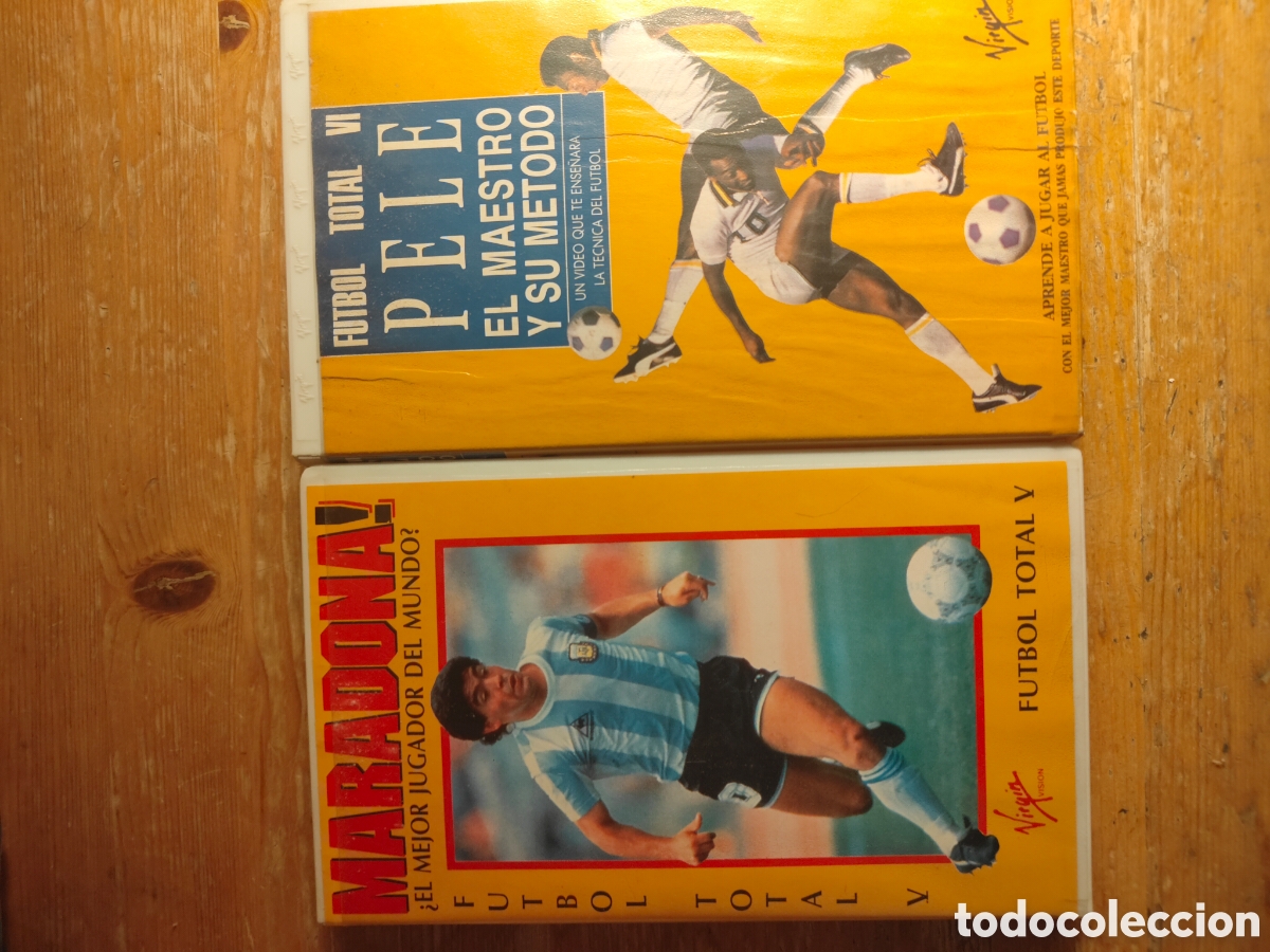 Cine: LOTE 2 VHS F&Uacute;TBOL TOTAL: MARADONA Y PEL&Eacute; (VIRGIN VISION 1989/90) CON FOLLETOS CIB