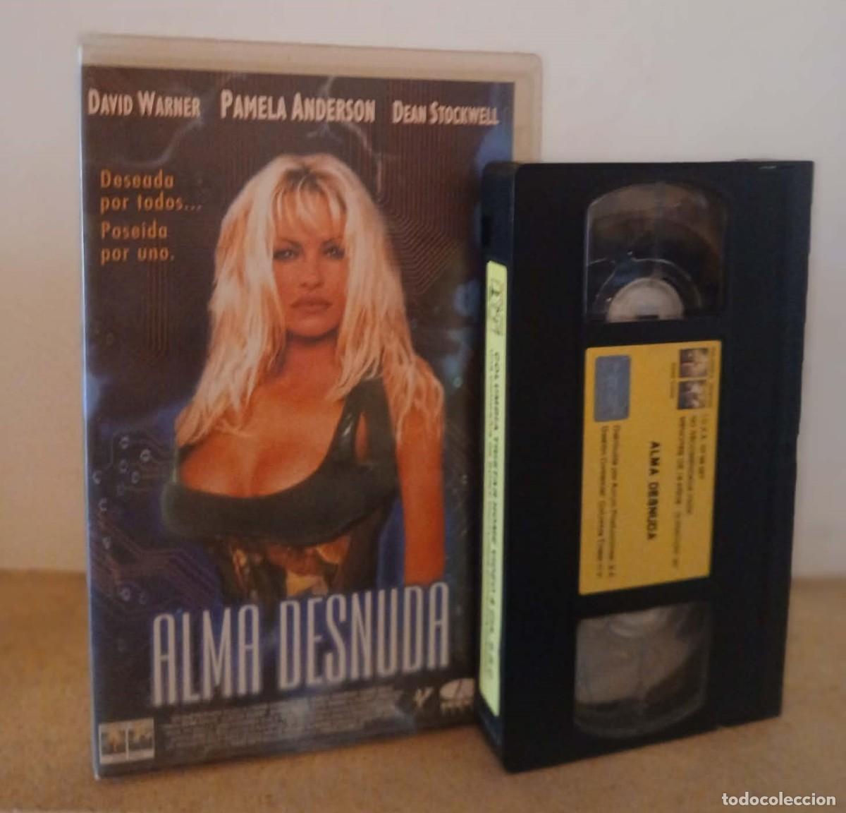 Cine: ALMA DESNUDA - VHS DE TERROR CON PAMELA ANDERSON