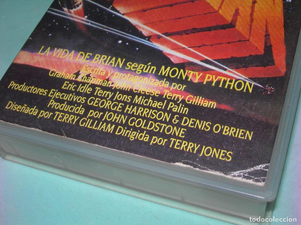 Cine: PEL&Iacute;CULA VHS LA VIDA DE BRIAN - MONTY PYTHON - TERRY GILLIAM - - Foto 6