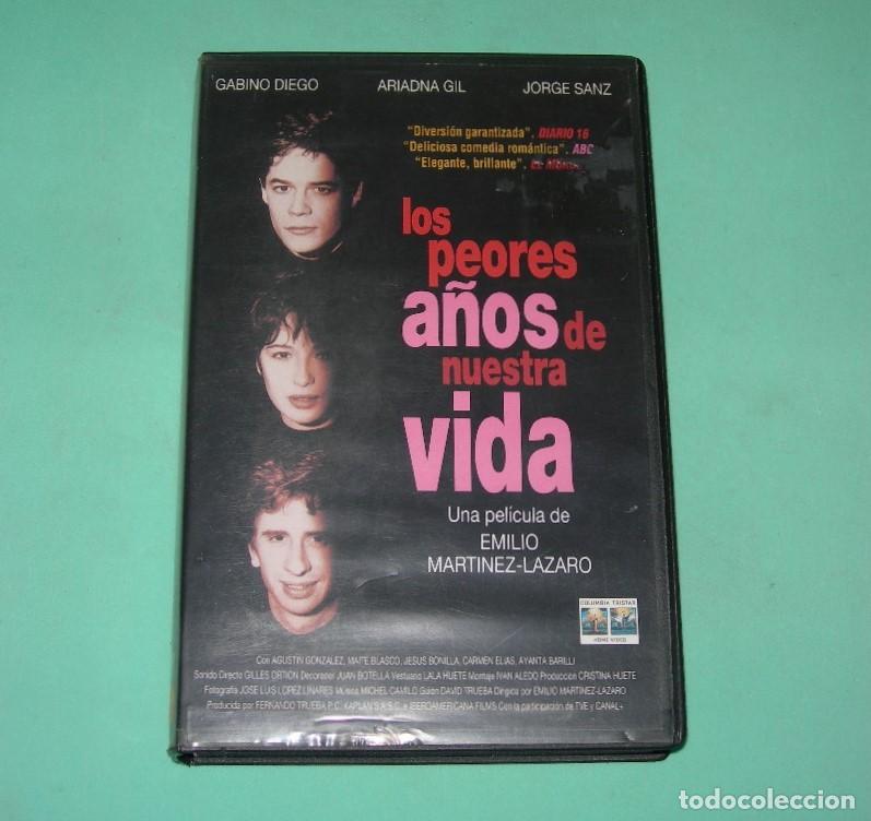 Cine: PEL&Iacute;CULA VHS LOS PEORES A&Ntilde;OS DE NUESTRA VIDA - GABINO DIEGO - ARIADNA GIL -