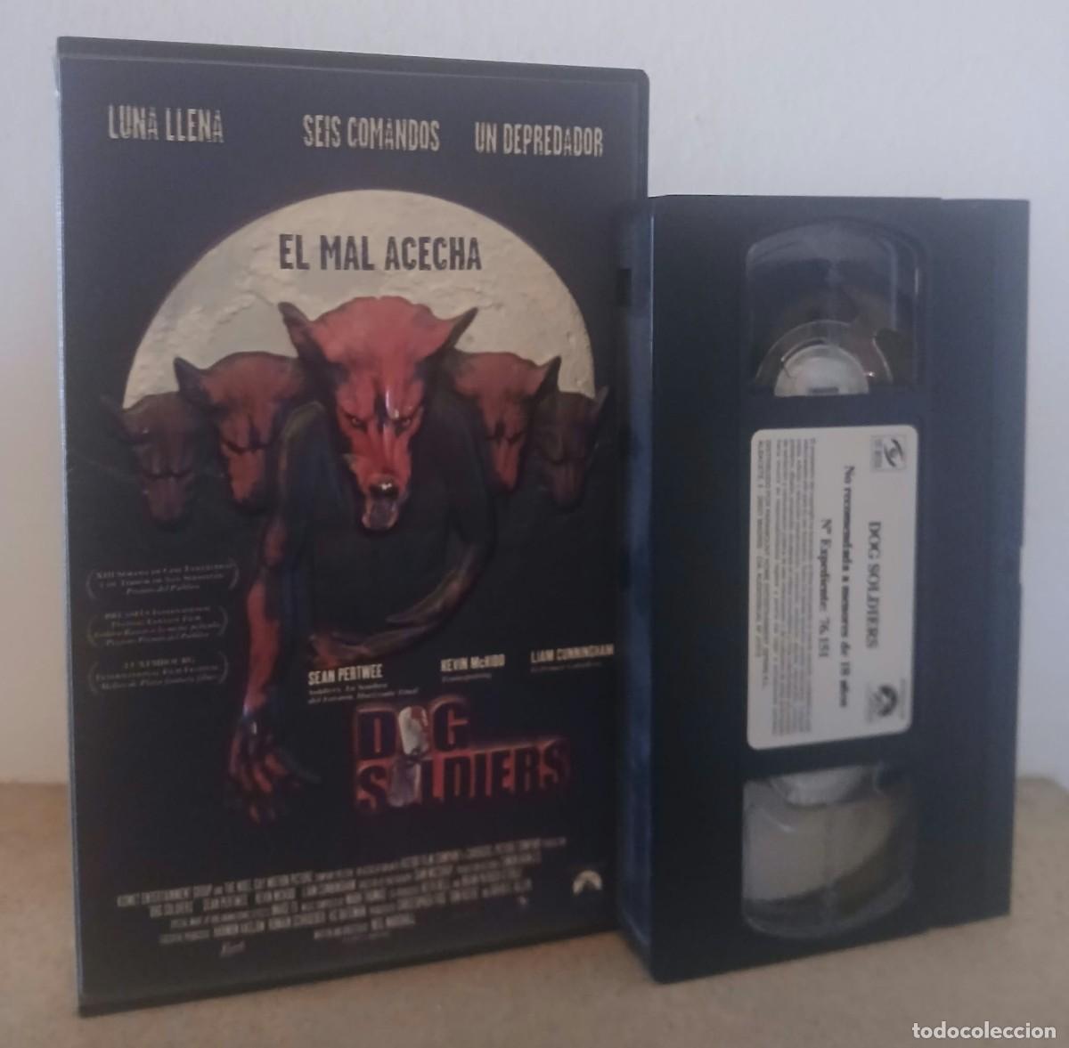 Cine: DOG SOLDIERS - VHS EN SU PRIMERA EDICI&Oacute;N CON PORTADA EN RELIEVE Y TEMATICA DE HOMBRES LOBO