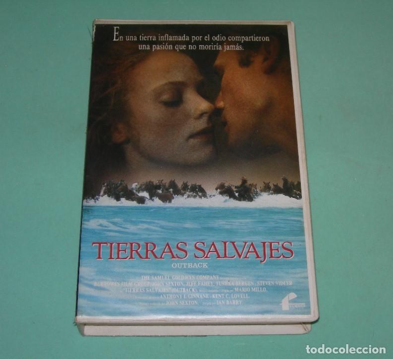 Cine: PEL&Iacute;CULA VHS TIERRAS SALVAJES - JEFF FAHEY - TUSHKA BERGEN -