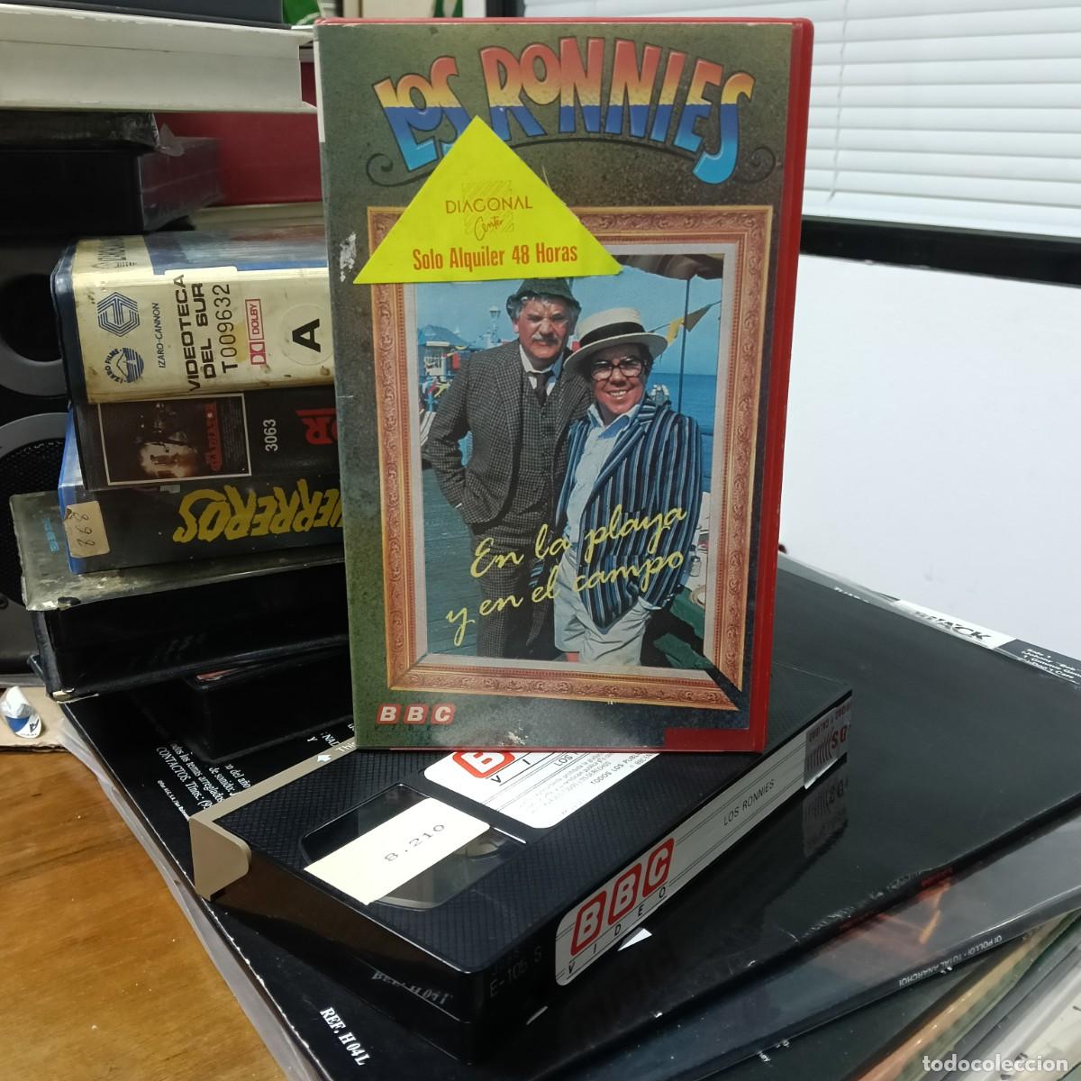 Cine: LOS RONNIES EN LA PLAYA Y EN EL CAMPO - BILL WILSON - TWO RONNIES BBC 1982