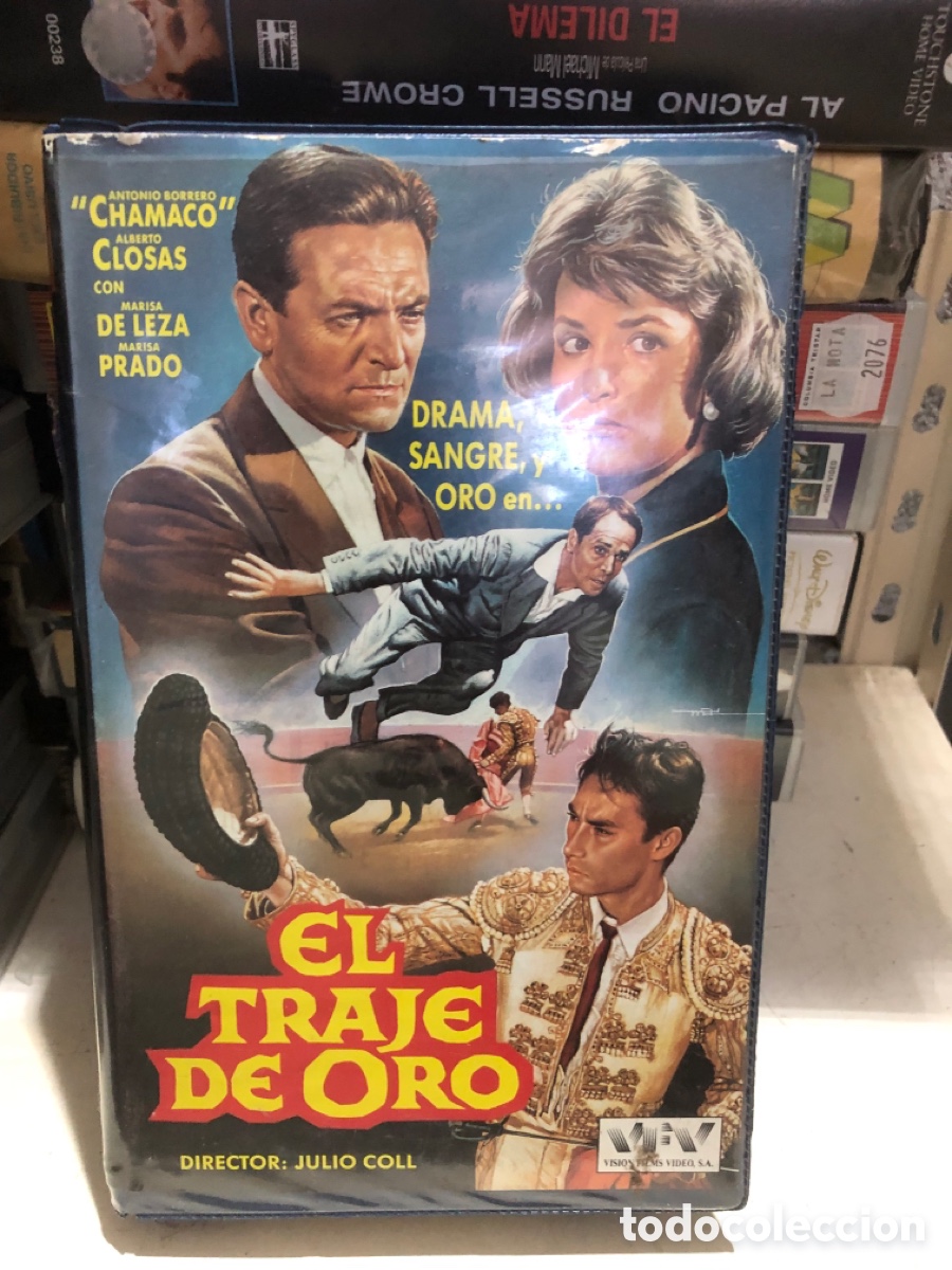 Cine: VHS V&Iacute;DEO CLUB EL TRAJE DE ORO