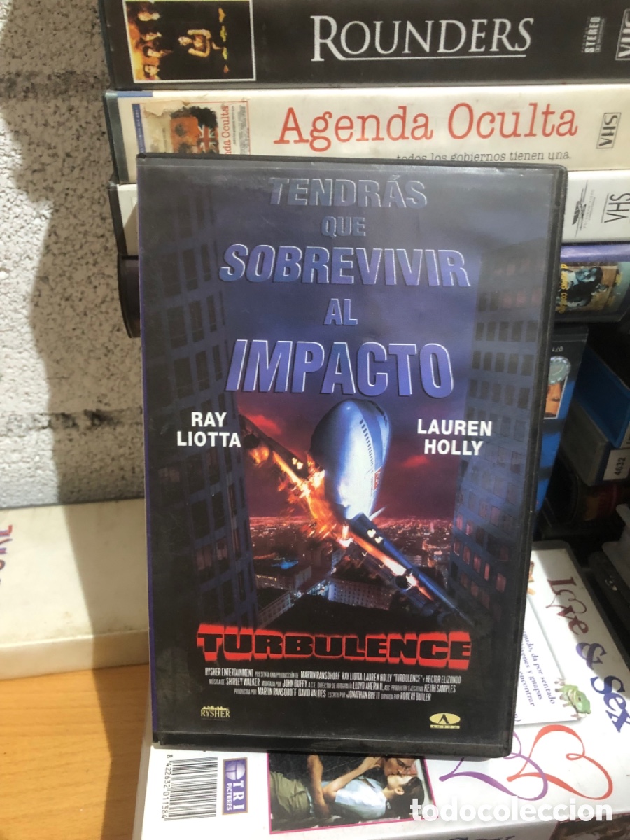 Cine: VHS V&Iacute;DEO CLUB TURBULENCE