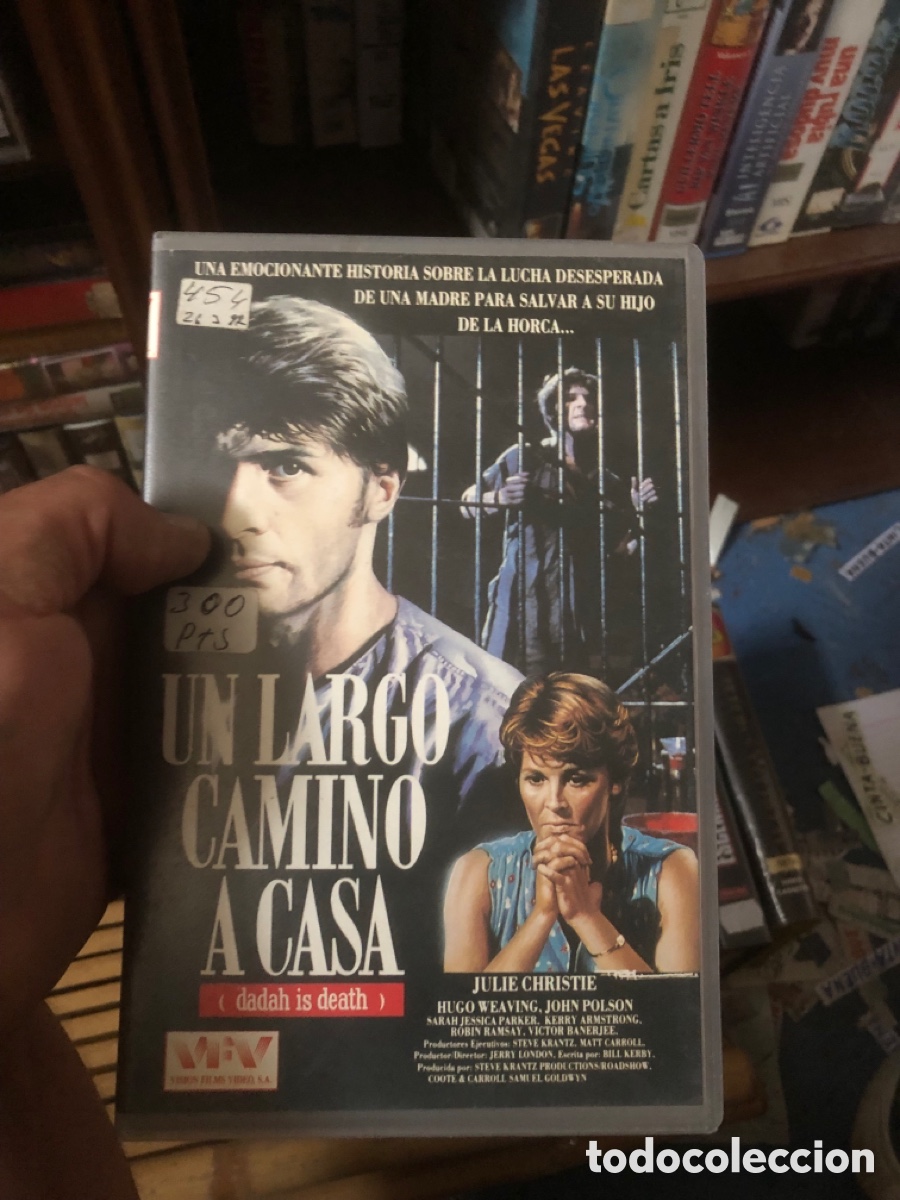 Cine: VHS V&Iacute;DEO CLUB UN LARGO CAMINO A CASA