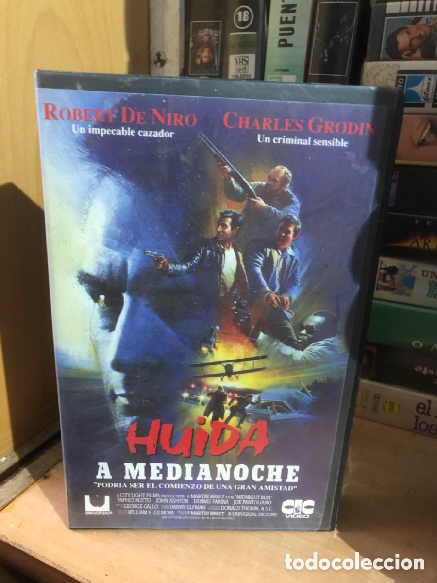 Cine: VHS V&Iacute;DEO CLUB HUIDA A MEDIA NOCHE