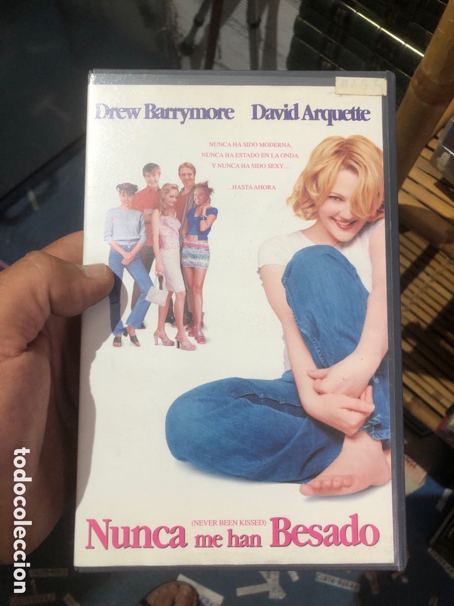 Cine: VHS V&Iacute;DEO CLUB NUNCA ME HAN BESADO