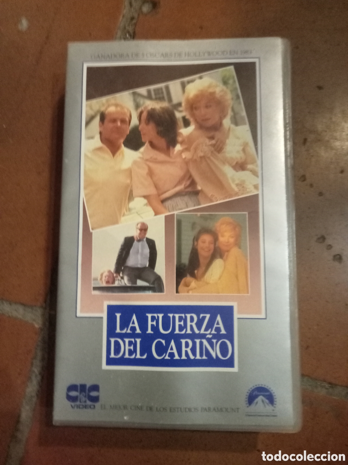 Cine: VHS la fuerza del cari&ntilde;o