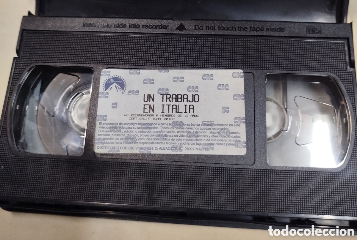Cine: Un trabajo en Italia. SOLO PELICULA. VHS