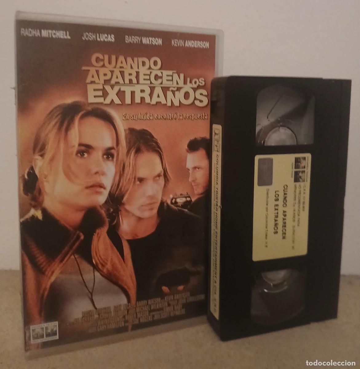 Cine: CUANDO APARECEN LOS EXTRA&Ntilde;OS - VHS DE TERROR CON RADHA MITCHELL UNICO EN TODOCOLECCION