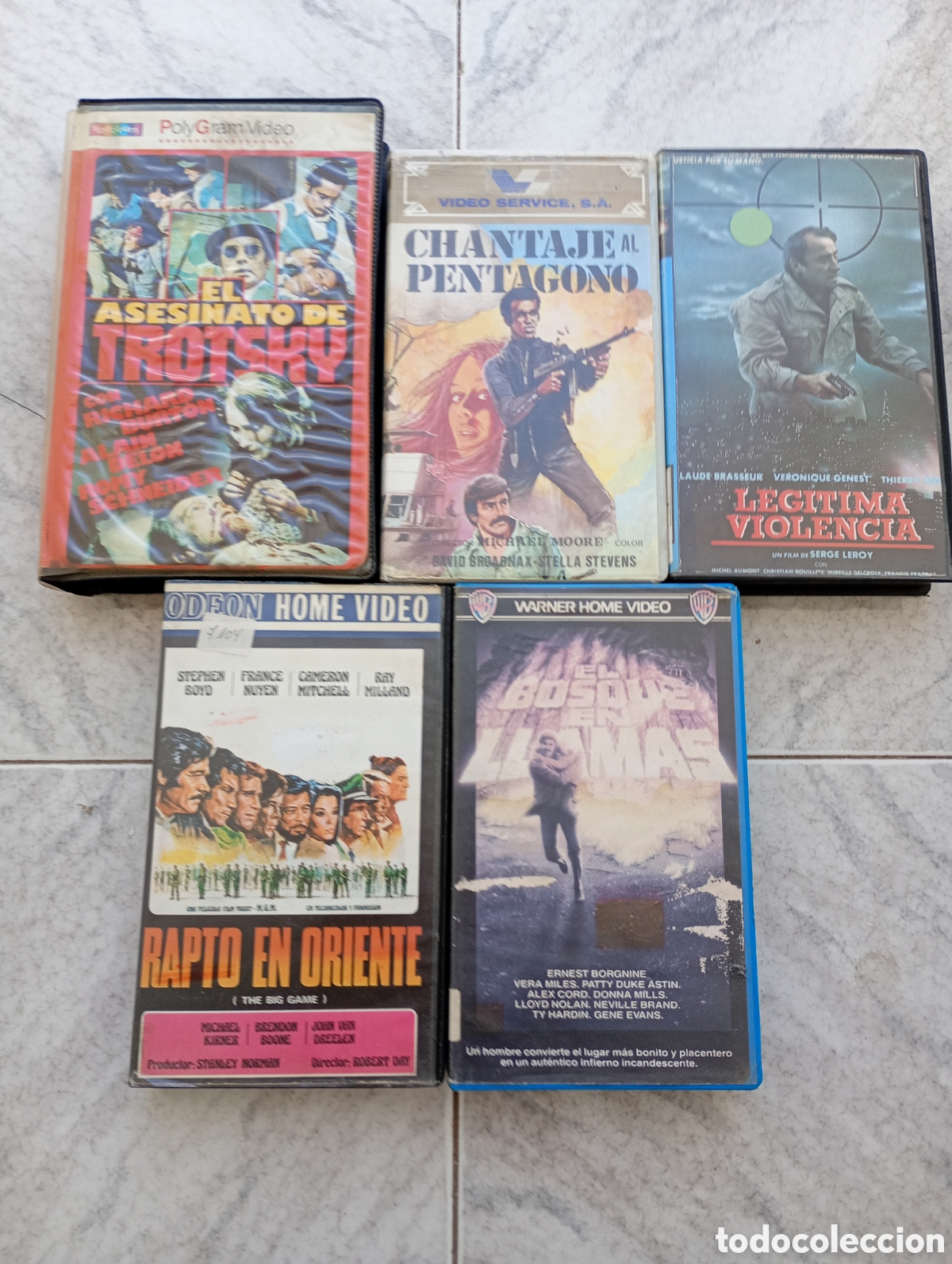 Cine: LOTE 5 TITULOS VHS El bosque en llamas RAPTO EN ORIENTE