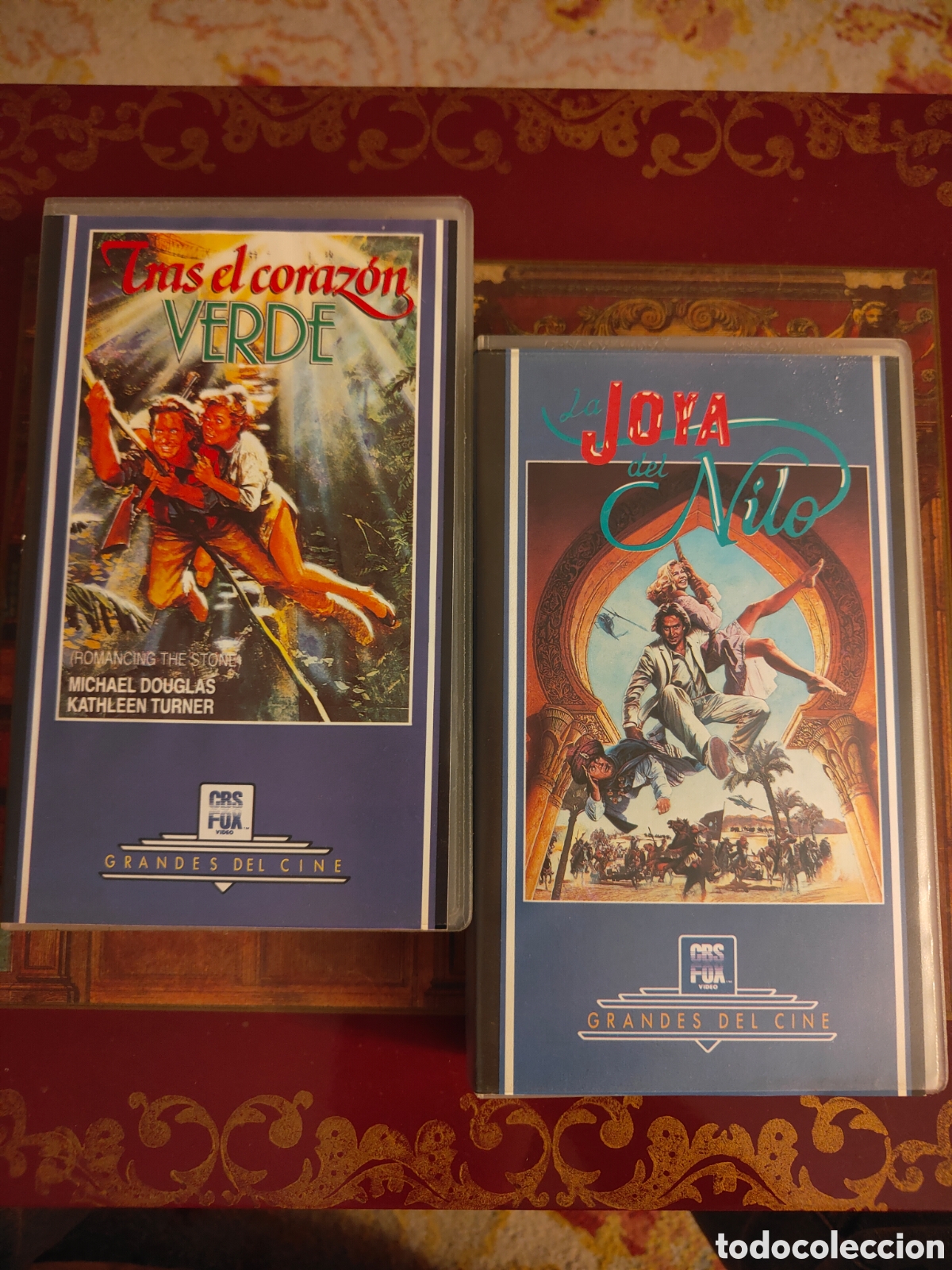 Cine: Lote 2 VHS Tras el coraz&oacute;n verde + La joya del Nilo (CBS/FOX - Grandes del Cine)