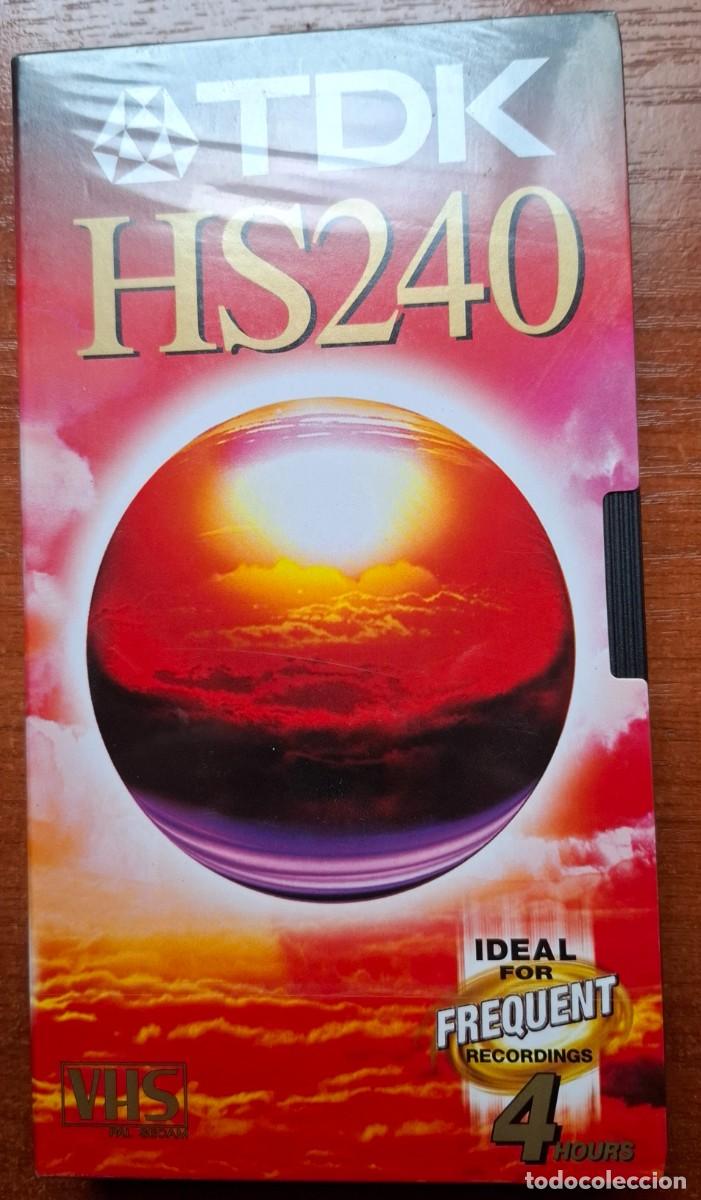 Cin&eacute;ma: Una CINTA VHS. TDK HS240. PRECINTADA
