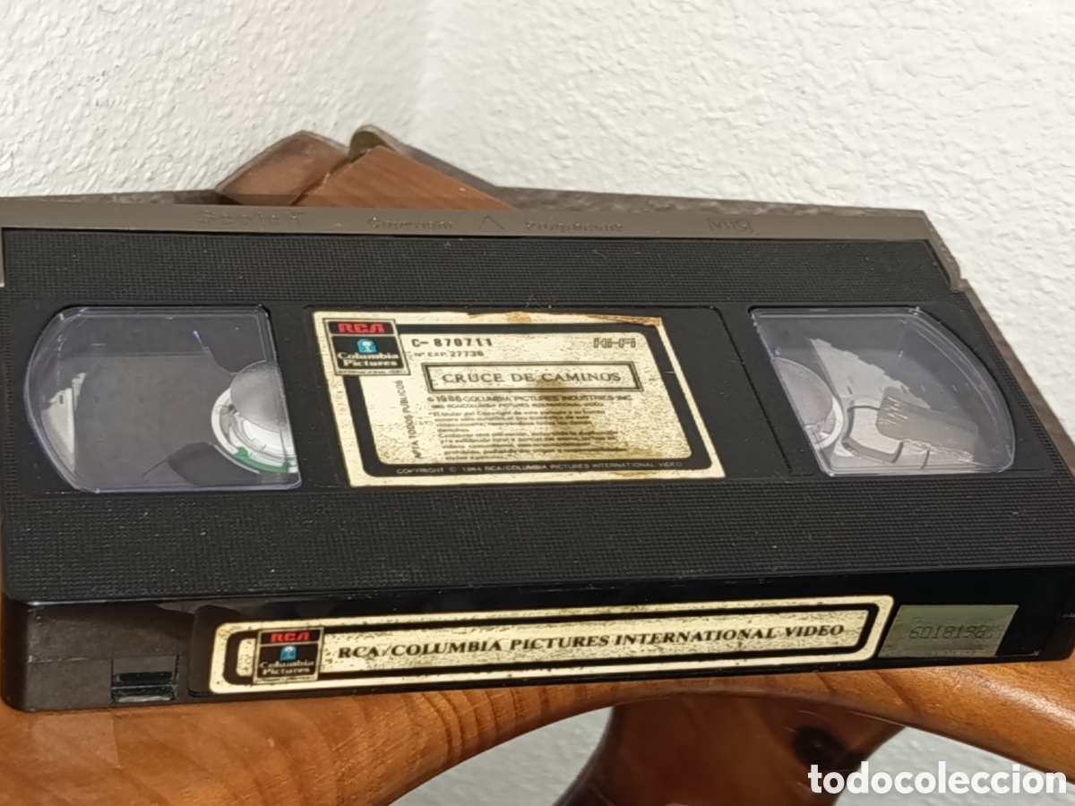Cine: Cruce de caminos. Pel&iacute;cula VHS