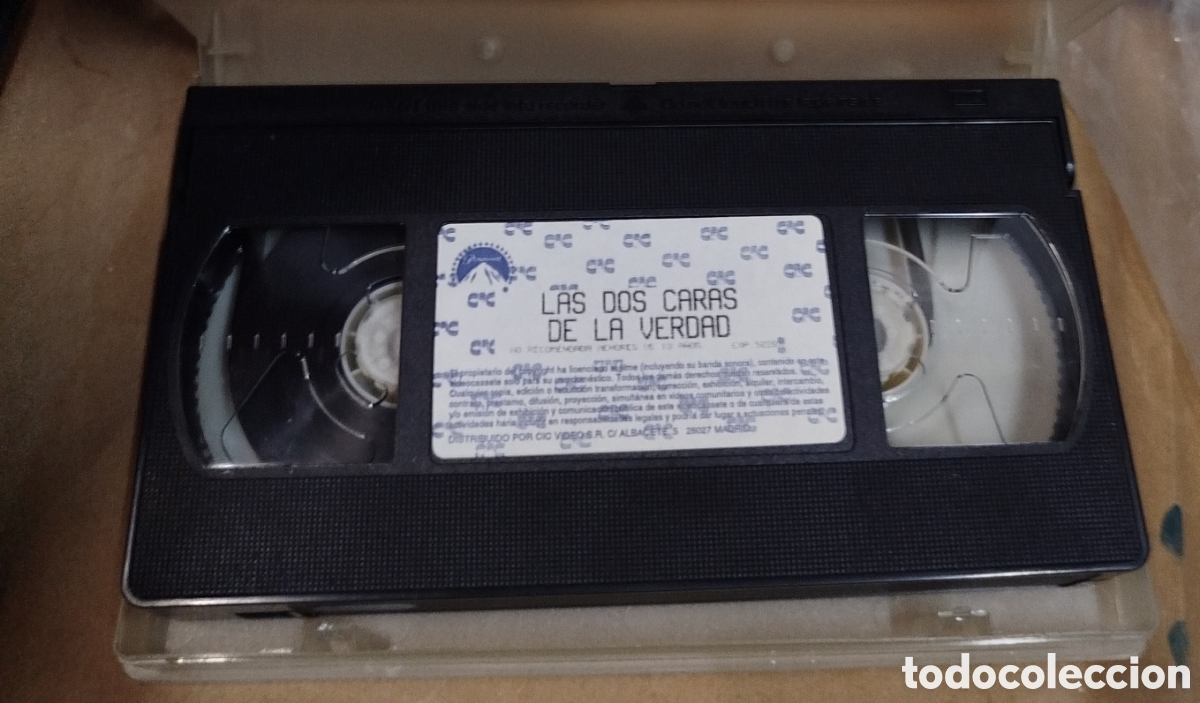 Cine: Las Dos caras de la verdad. SOLO PELICULA. VHS