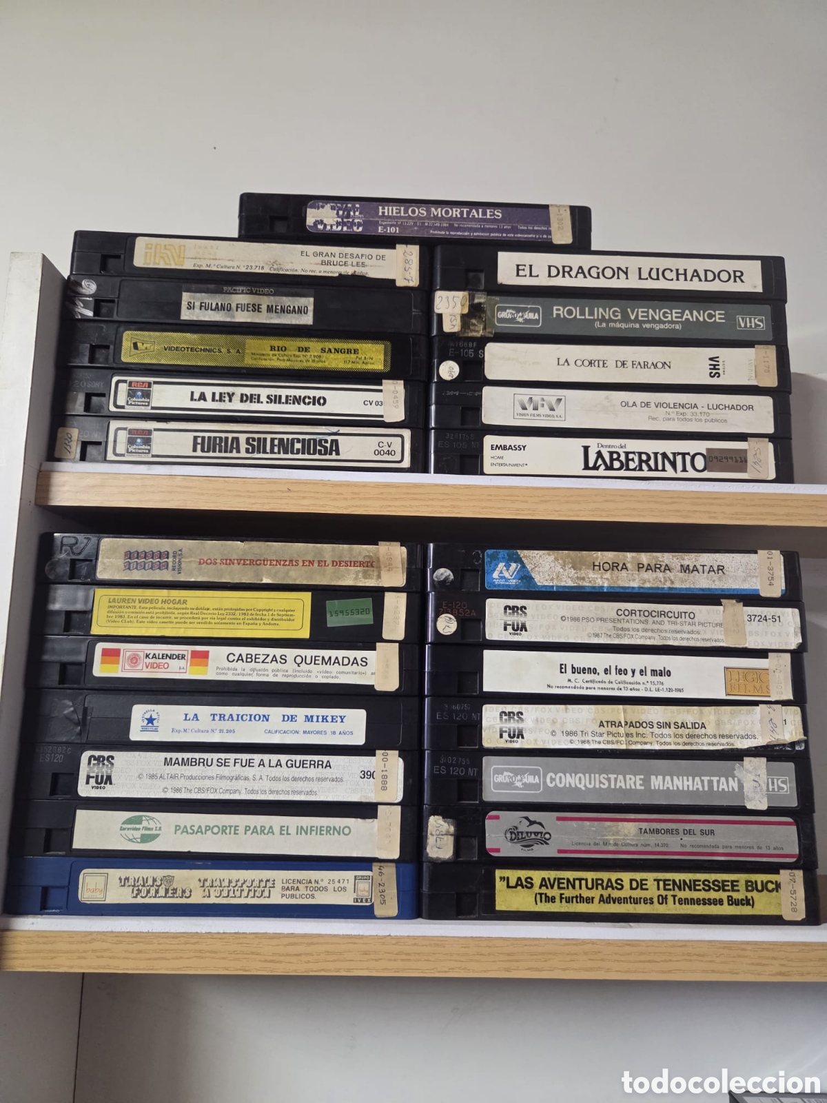 Cinema: LOTE 25 CINTAS VHS ORIGINALES SIN CAJA CINE DE TERROR, ACCI&Oacute;N, ARTES MARCIALES, THRILLER Y CL&Aacute;SICOS