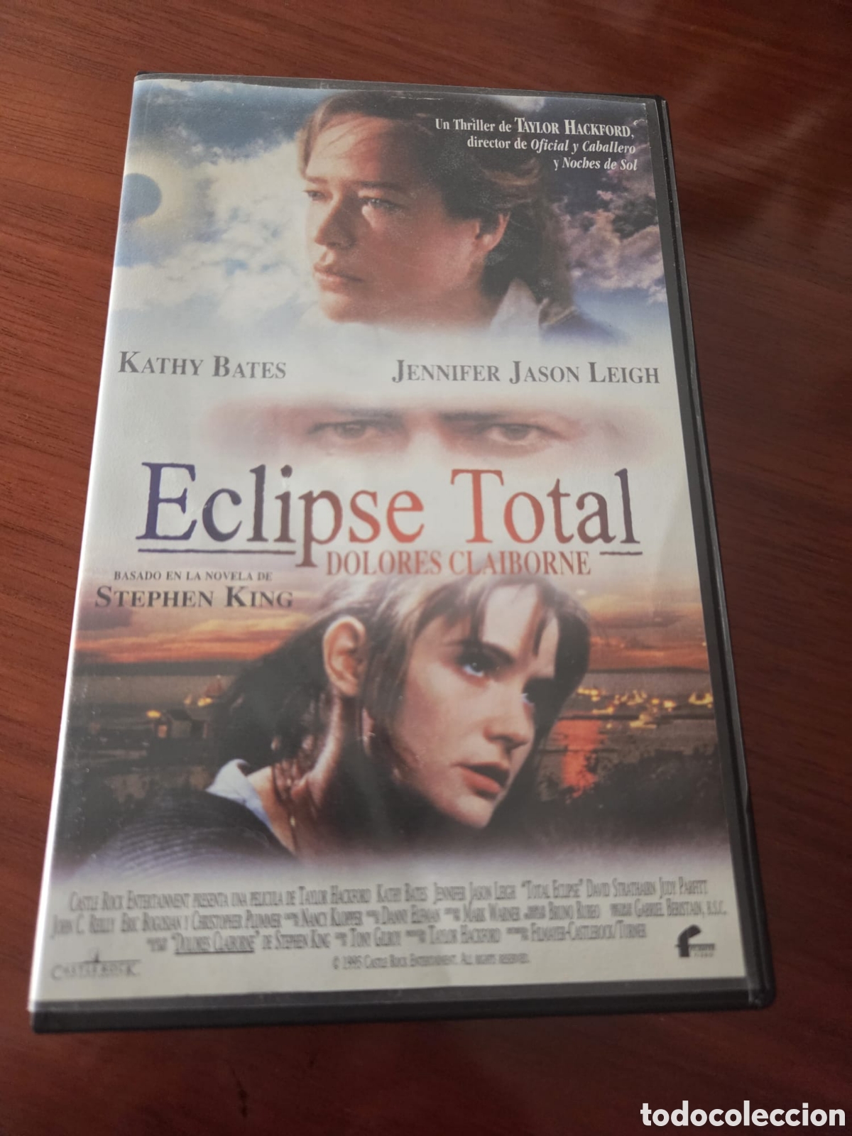 Cinema: VHS ECLIPSE TOTAL (DOLORES CLAIBORNE) &ndash; STEPHEN KING &ndash; KATHY BATES &ndash; JENNIFER JASON LEIGH &ndash; THRILLER