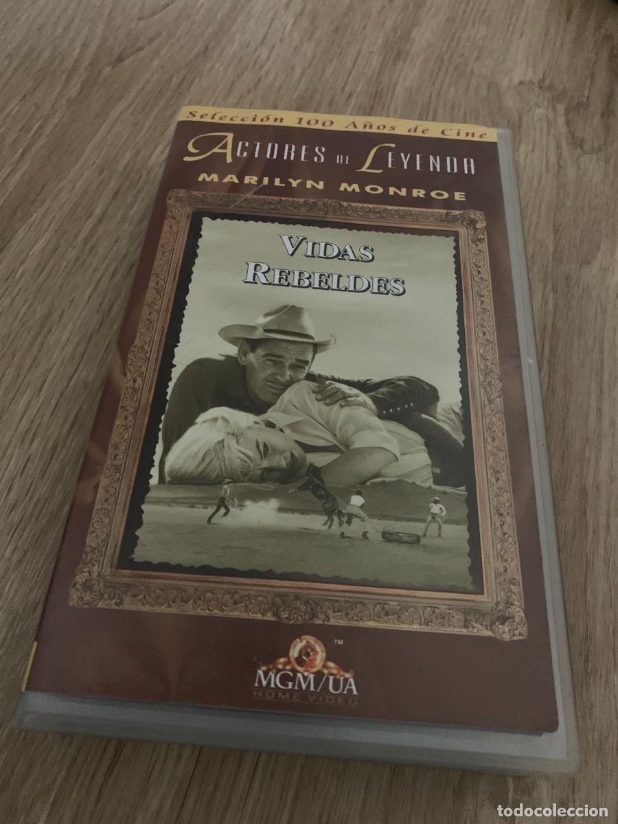 Cin&eacute;ma: VHS. VIDAS REBELDES. INCLUYE IM&Aacute;N. BUENA CONSERVACION. PEDIDO MINIMO 10 EUROS.