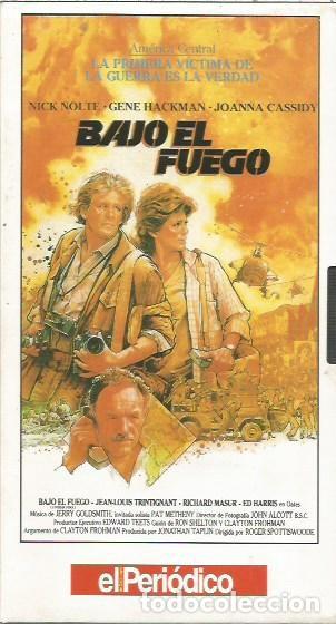 Cinema: CINTA VHS BAJO EL FUEGO EL PERIODICO