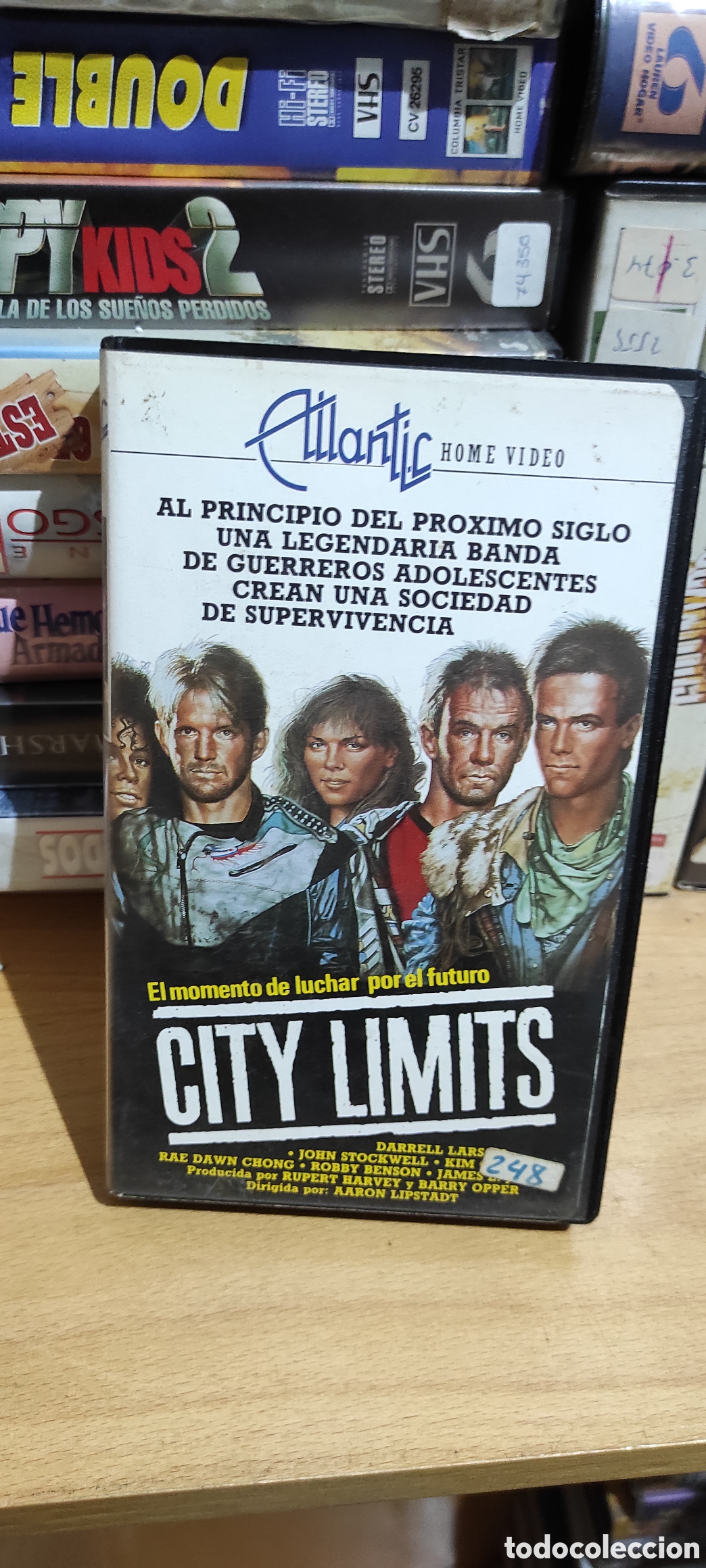 Kino: VHS VIDEO CITY LIMITS