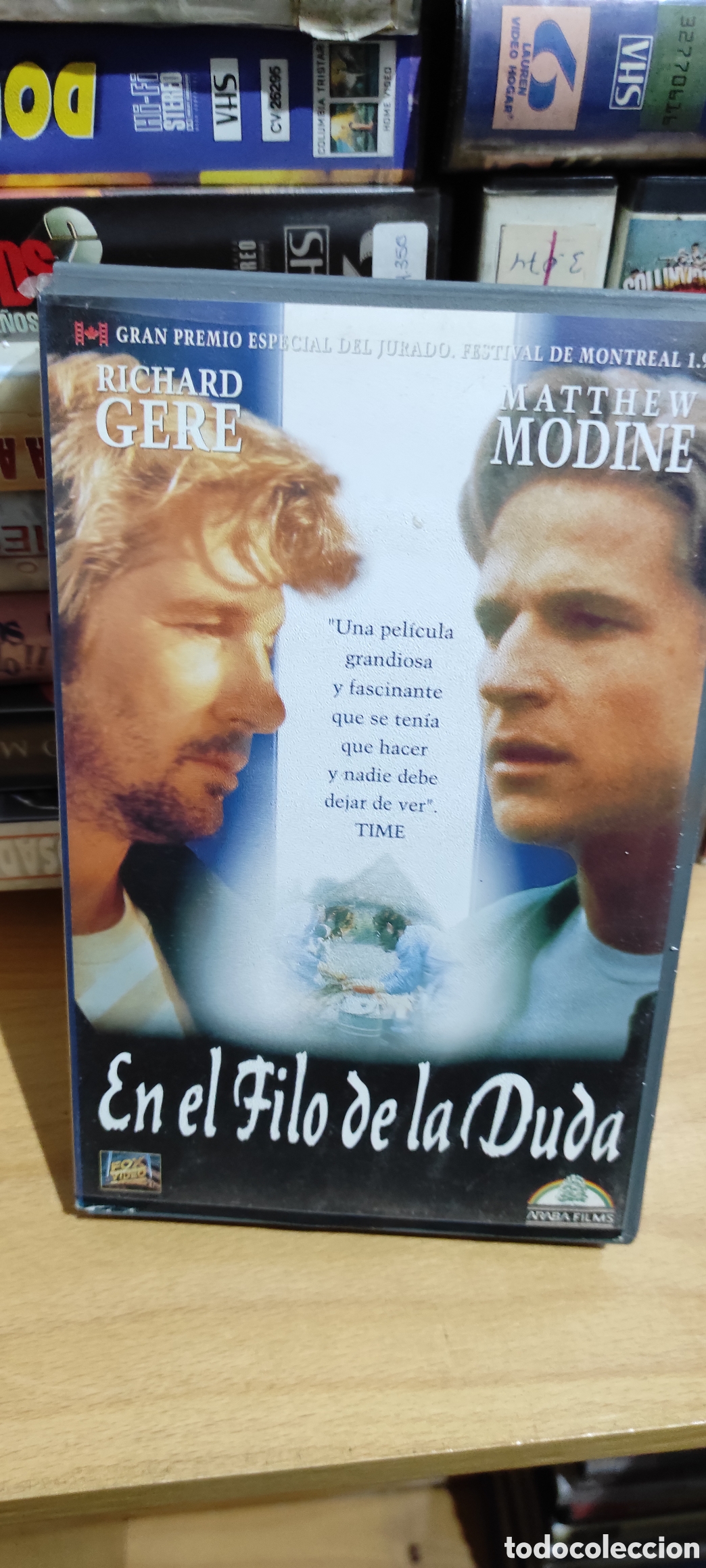 Cine: VHS VIDEO EN EL FILO DE LA DUDA