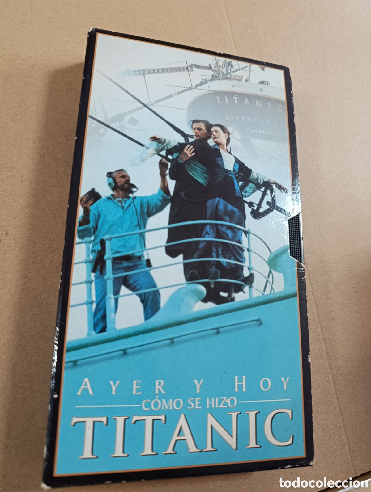 Cine: CAJA CARTON - COMO SE HIZO TITANIC - AYER Y HOY - JAMES CAMERON. VHS.