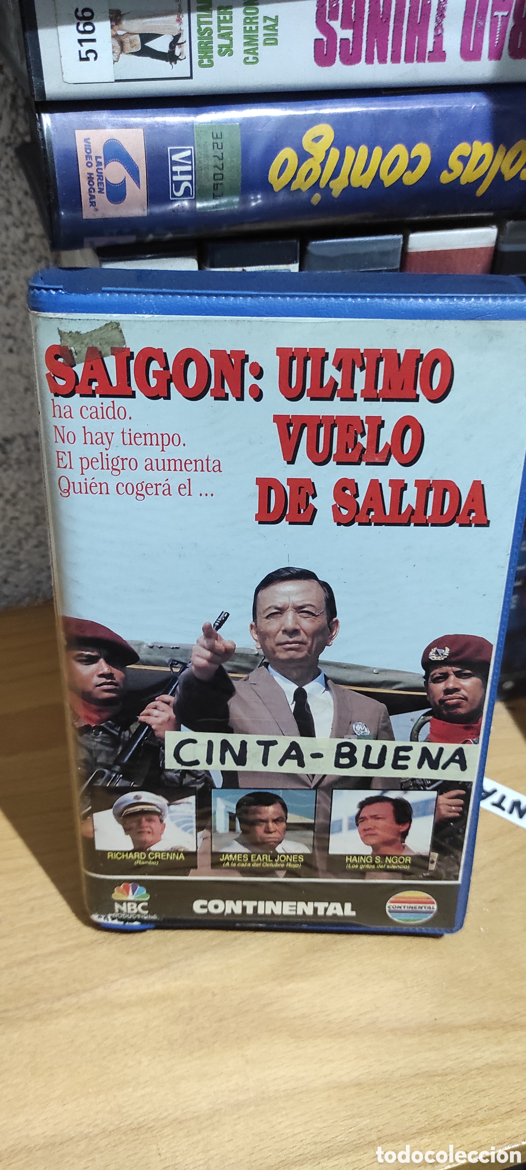 Cine: VHS VIDEO CLUB SAIGON &Uacute;LTIMO VUELO DE SALIDA