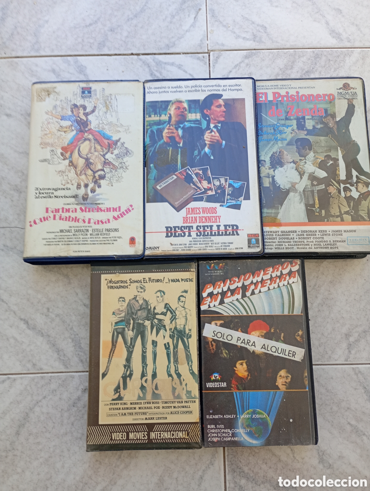 Cine: Lote 5 t&iacute;tulos VHS Curso 1984 Prisioneros en la tierra