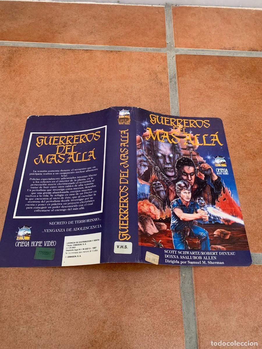 Cine: SOLO CARATULA ORIGINAL PAPEL VHS GUERREROS DEL MAS ALLA. PARA ESTUCHE GRANDE