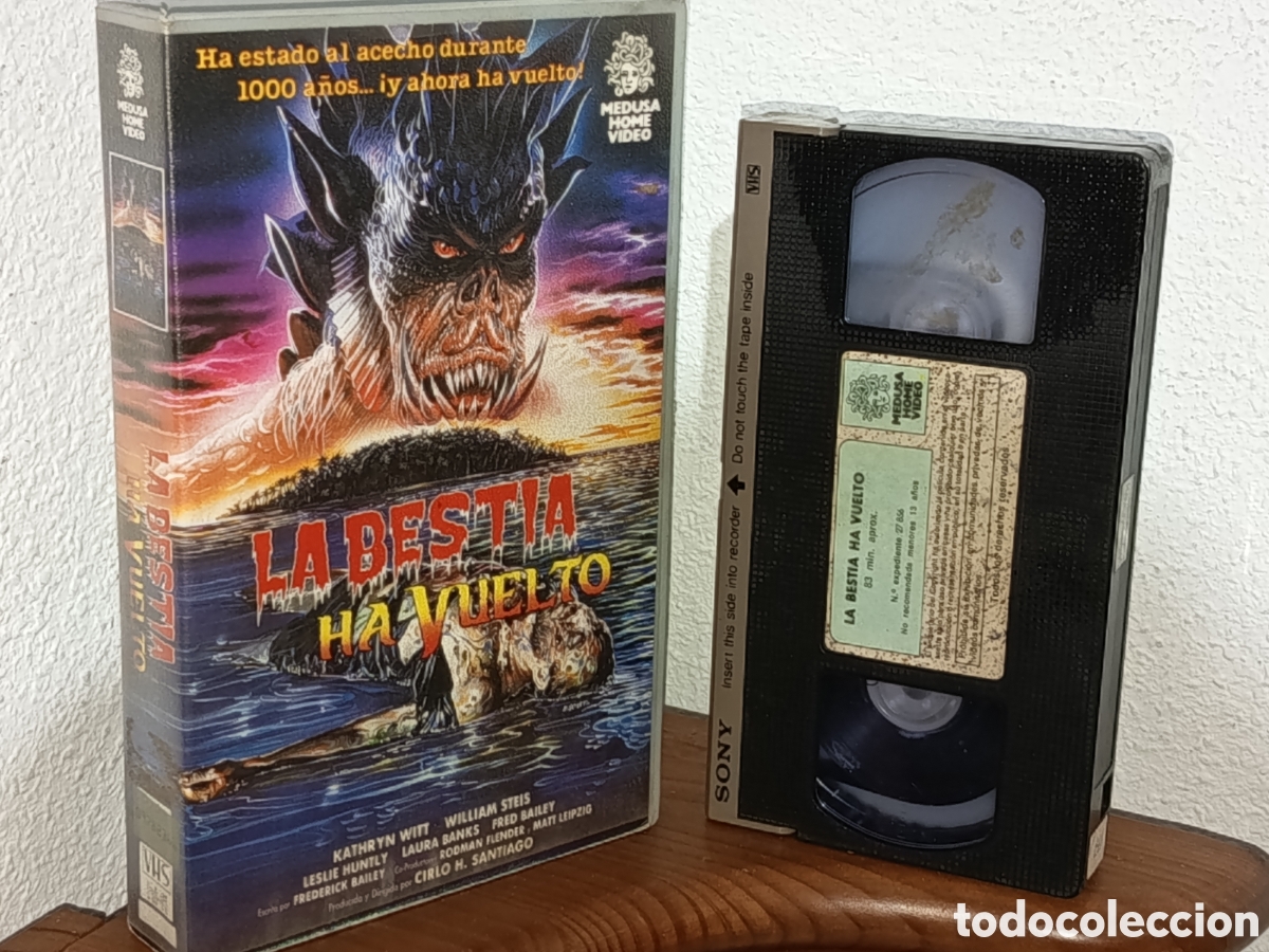 Cine: La bestia ha vuelto. Pel&iacute;cula VHS