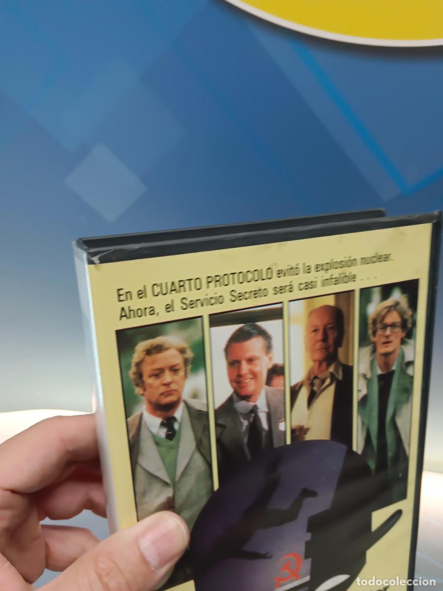 Cine: 2 VHS: El Cuarto Protocolo + La Sombra del Delator - Foto 7