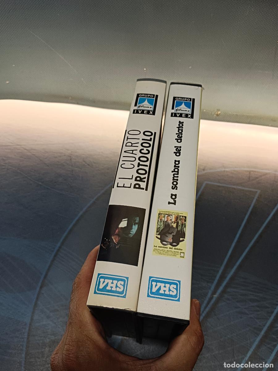 Cine: 2 VHS: El Cuarto Protocolo + La Sombra del Delator - Foto 8