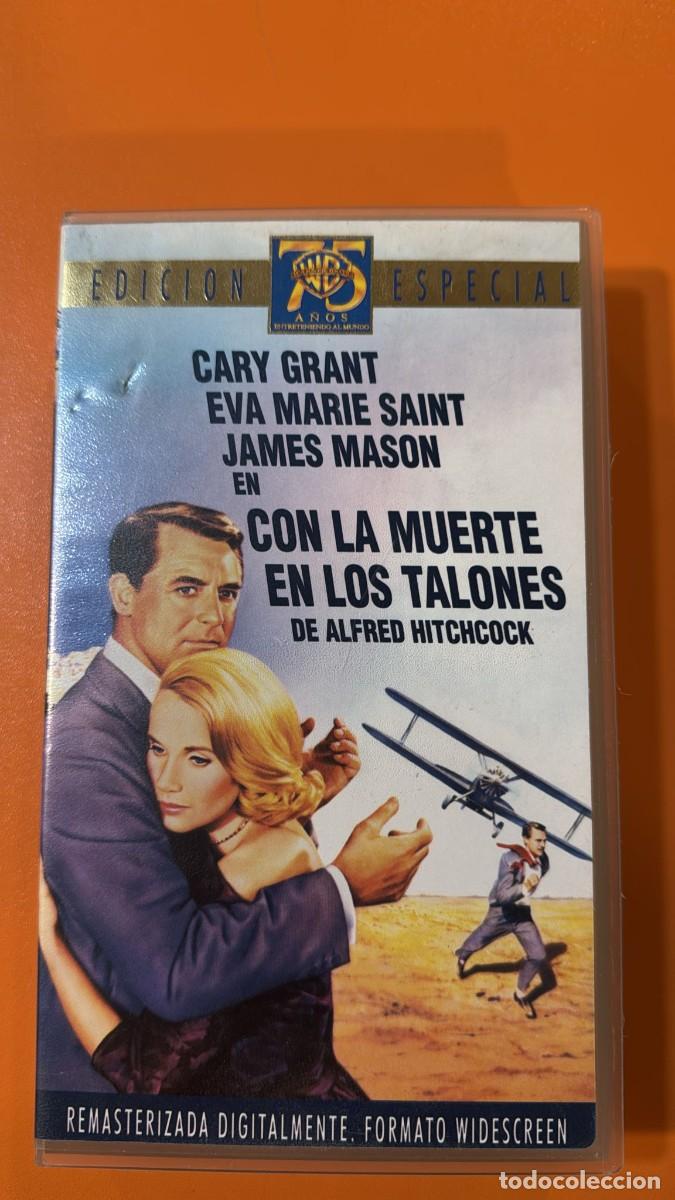 Cine: Con La Muerte En Los Talones [VHS] Edici&oacute;n Especial